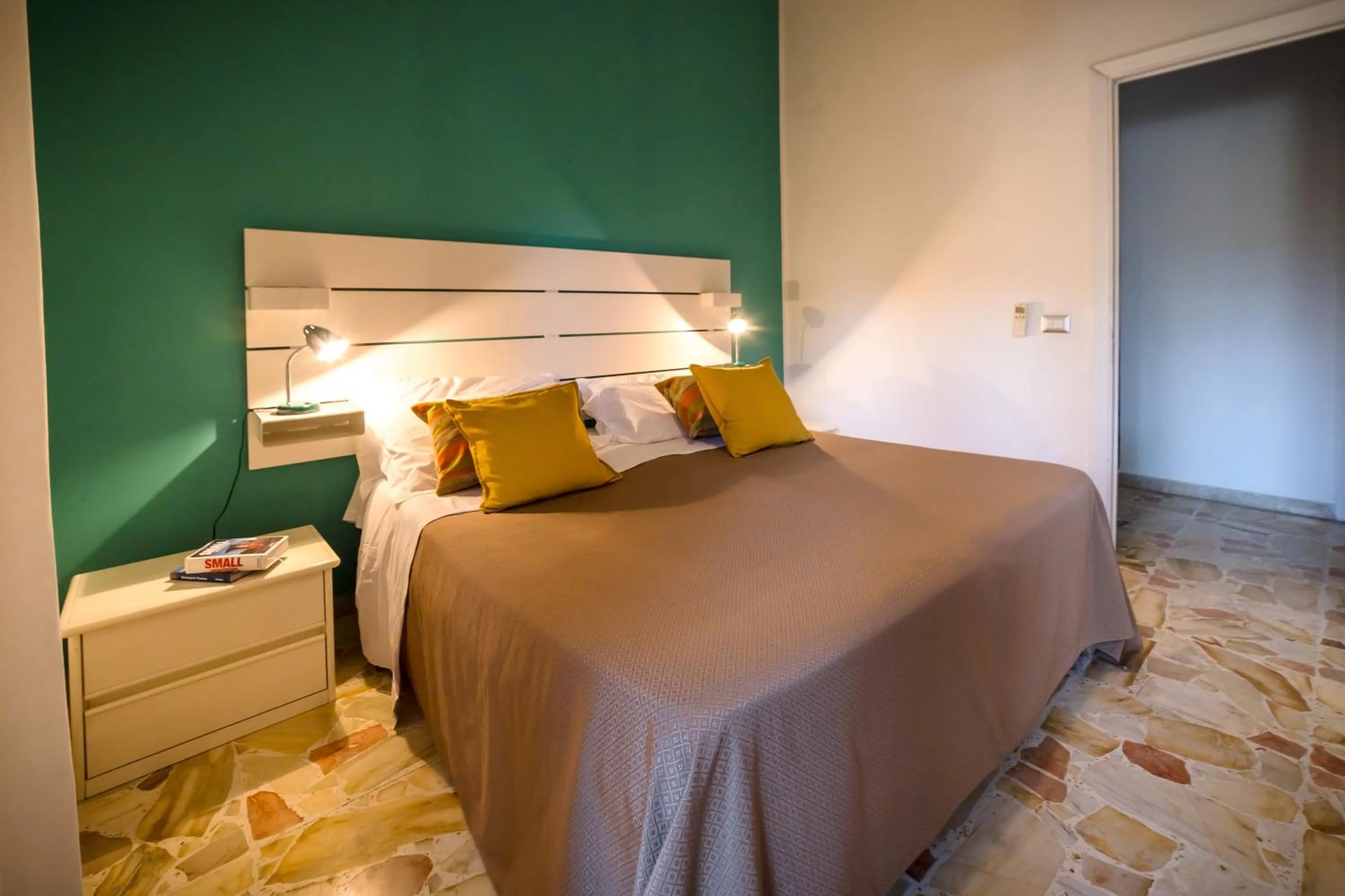 Bed in Villa delle Palme
