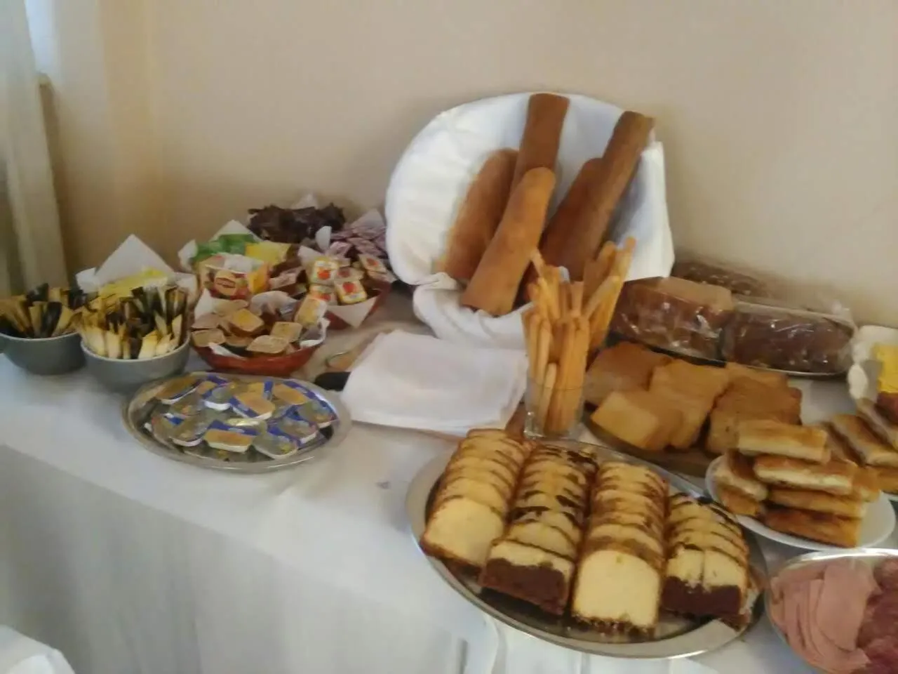 Food and drinks in Hotel Pantheon