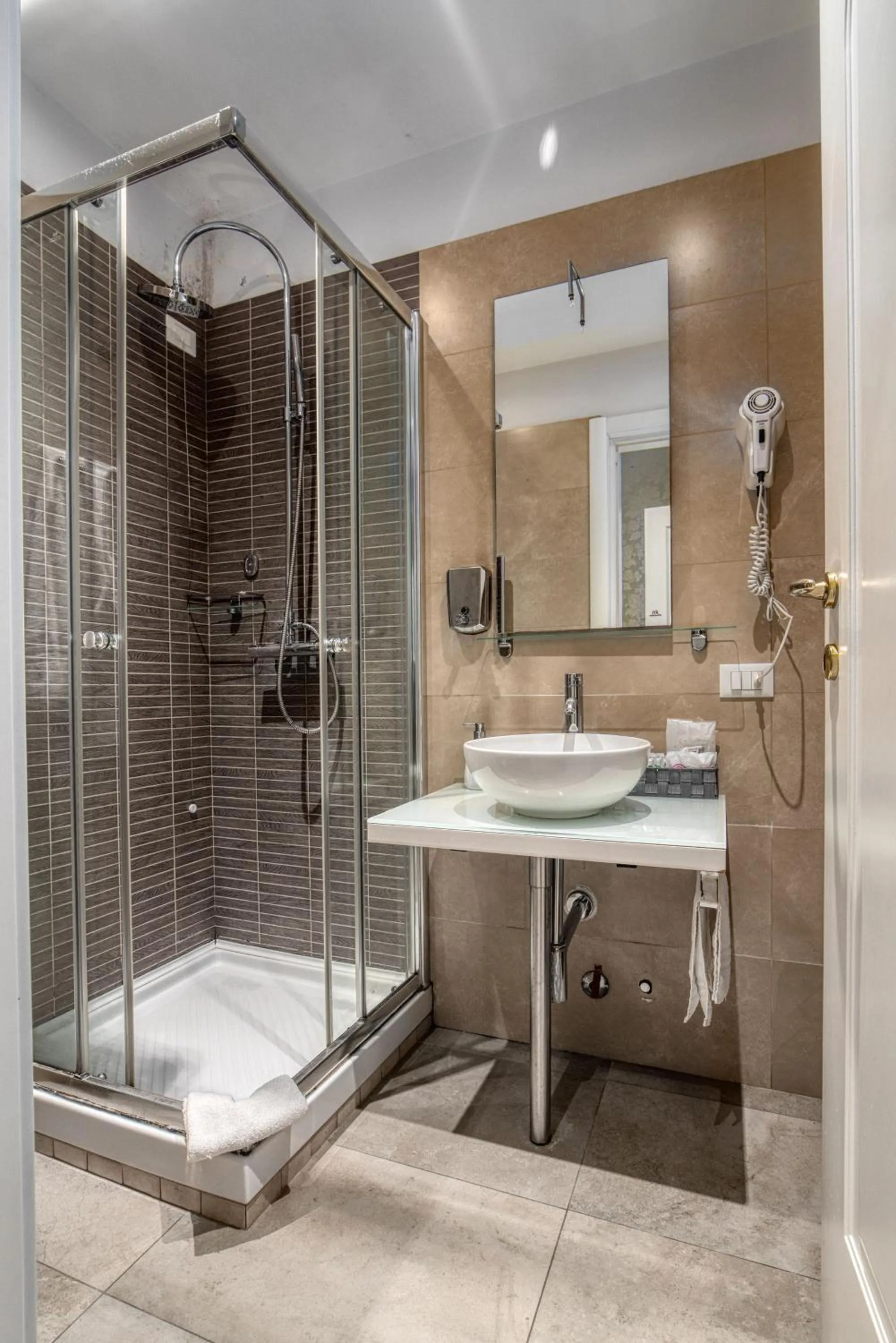 Bathroom in BQ House Trevi Luxury Rooms