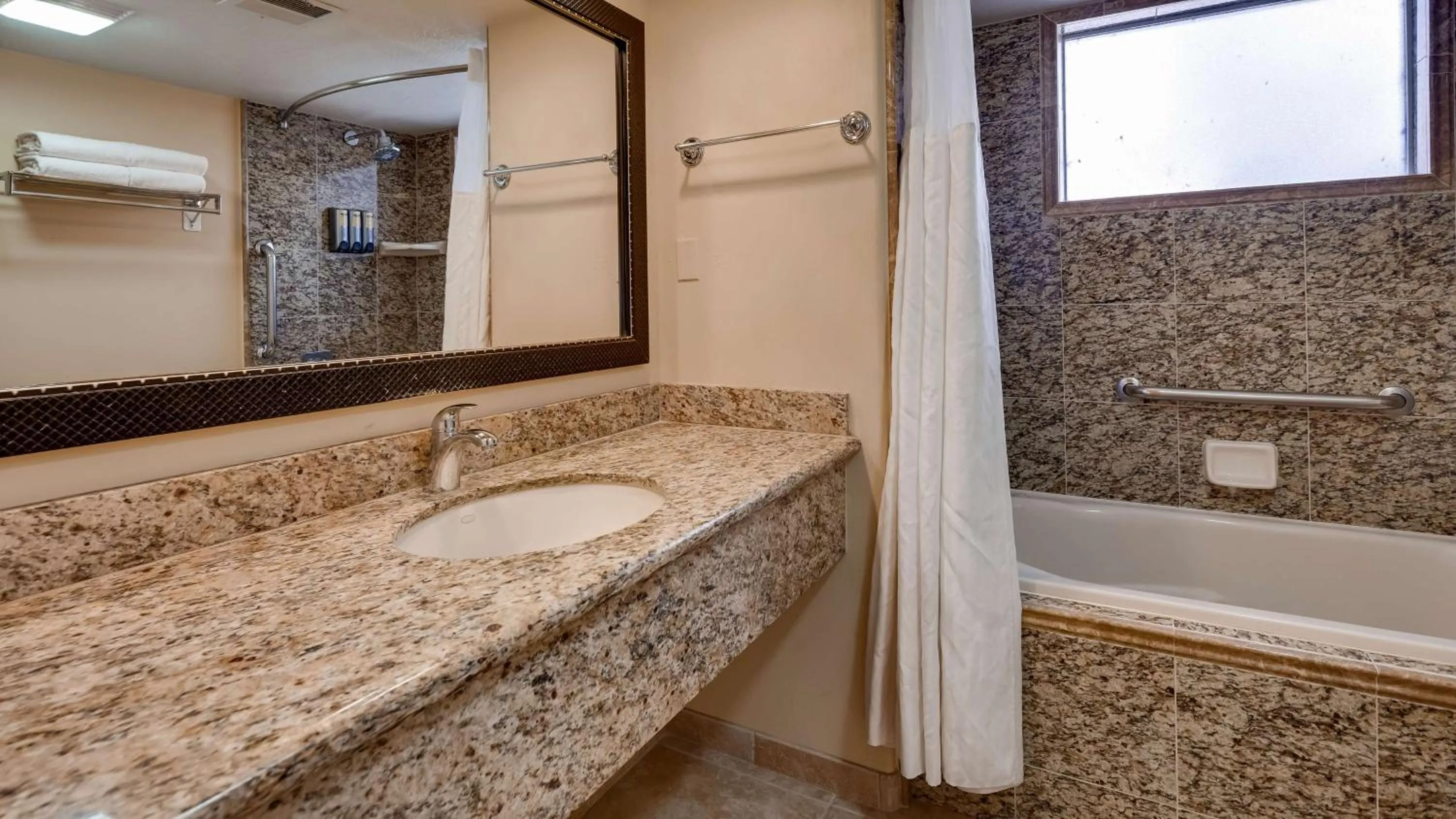 Bathroom in Best Western Plus Arroyo Roble Hotel & Creekside Villas