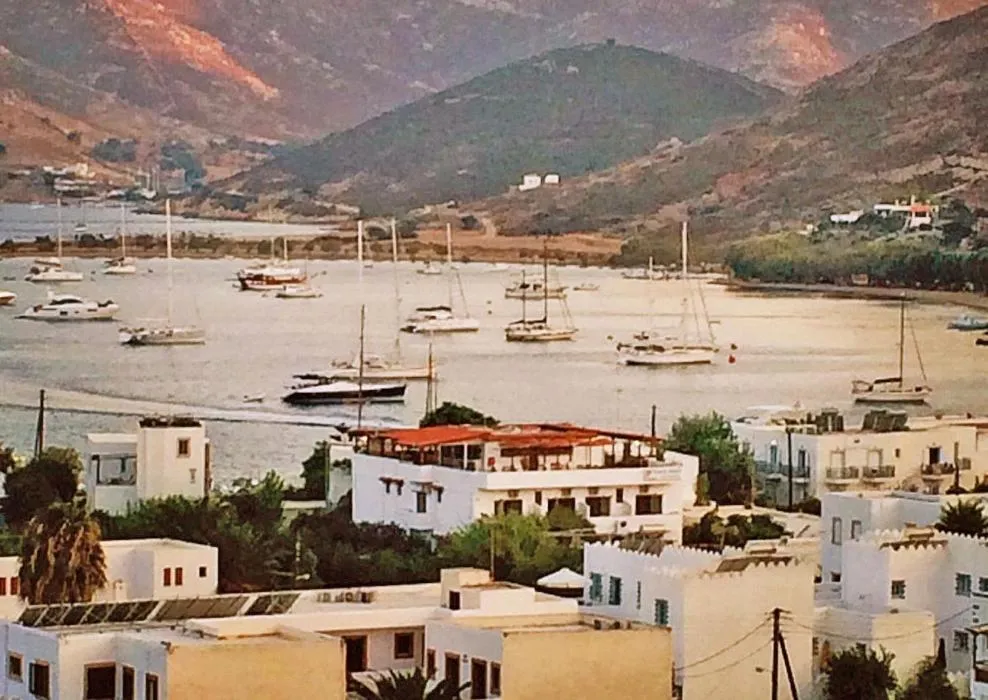 Neighbourhood in Grikos Hotel