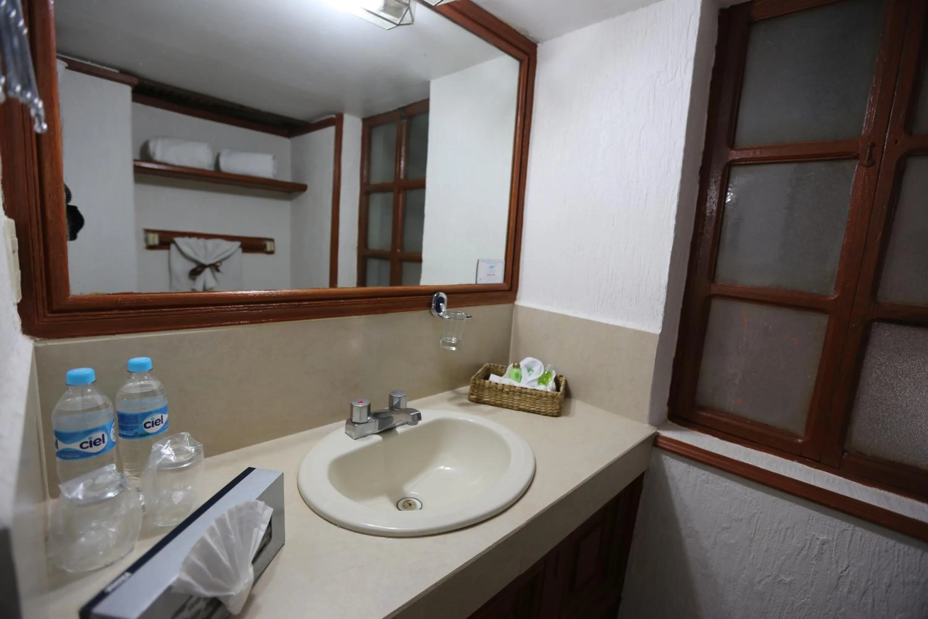 Bathroom in Villa San Jose Hotel & Suites