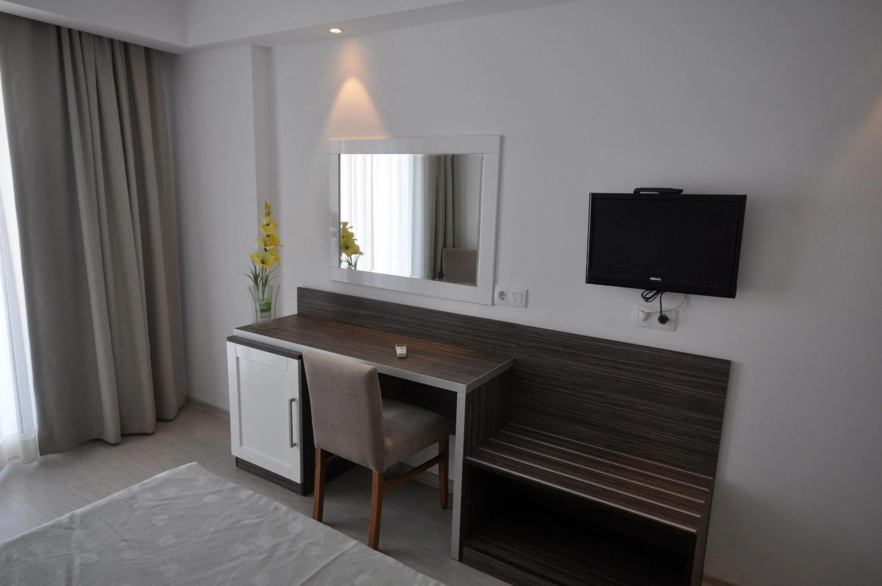 Decorative detail in Club Shark Hotel