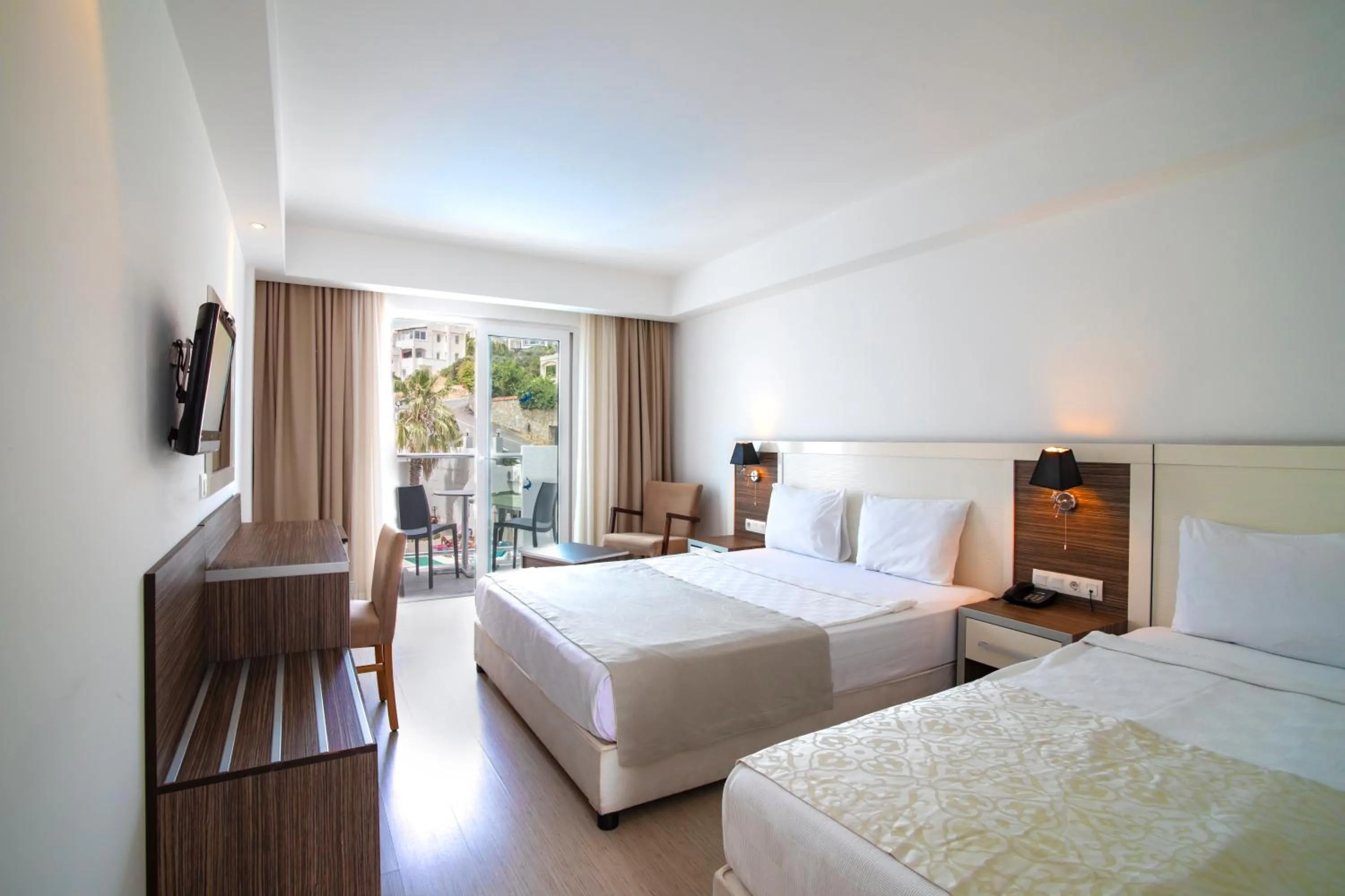 Bed in Club Shark Hotel