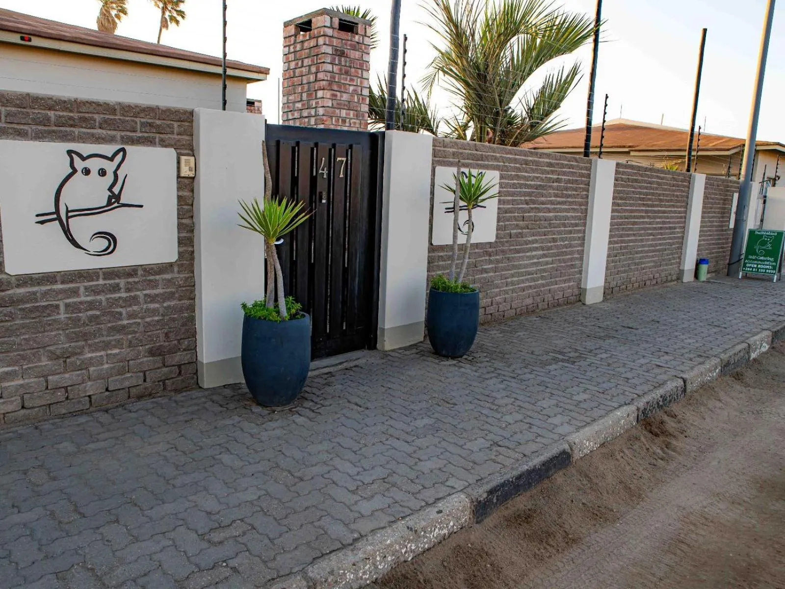 Property building in Bushbabies-Inn Self-Catering Accommodation