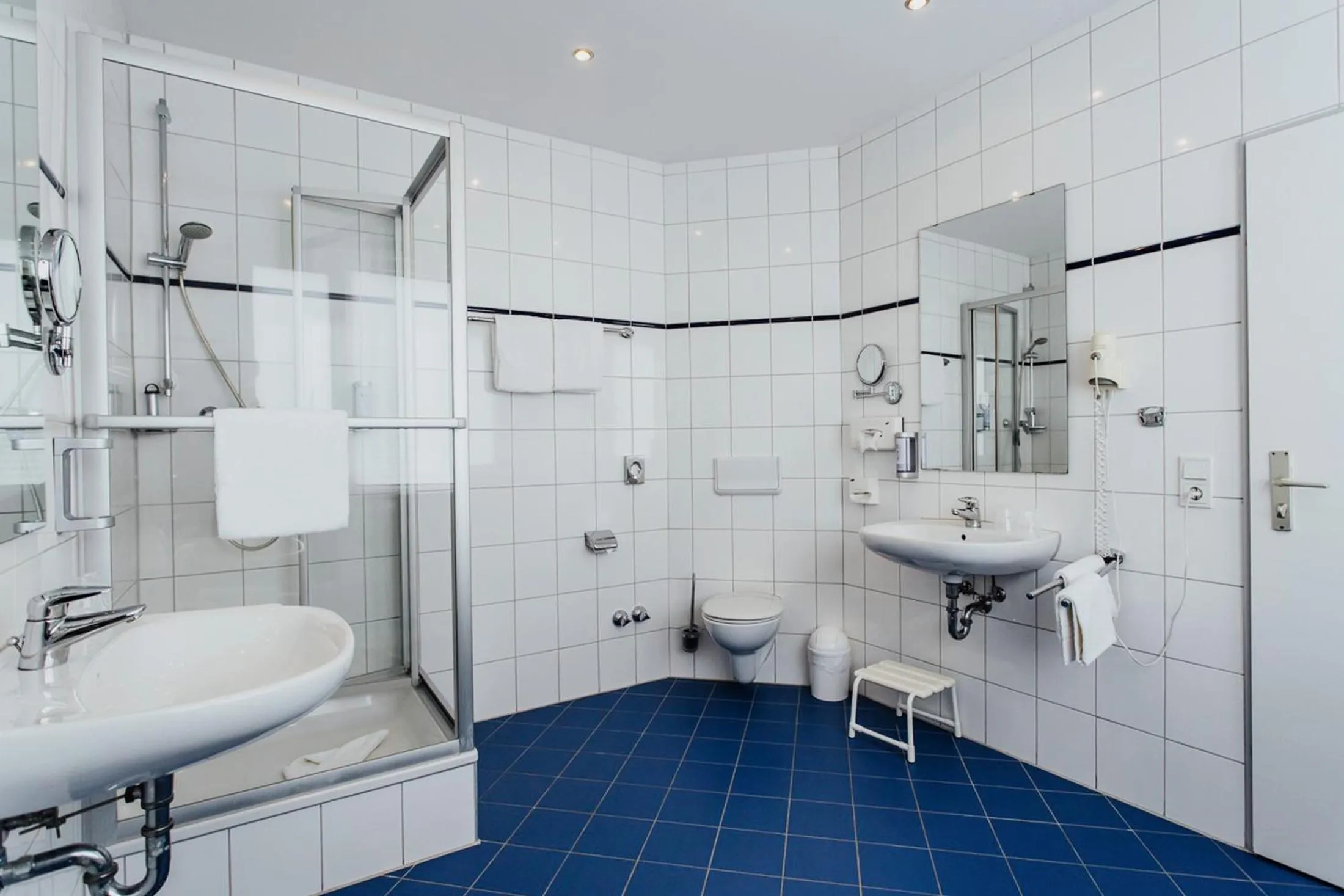 Shower in Hotel Bloemfontein