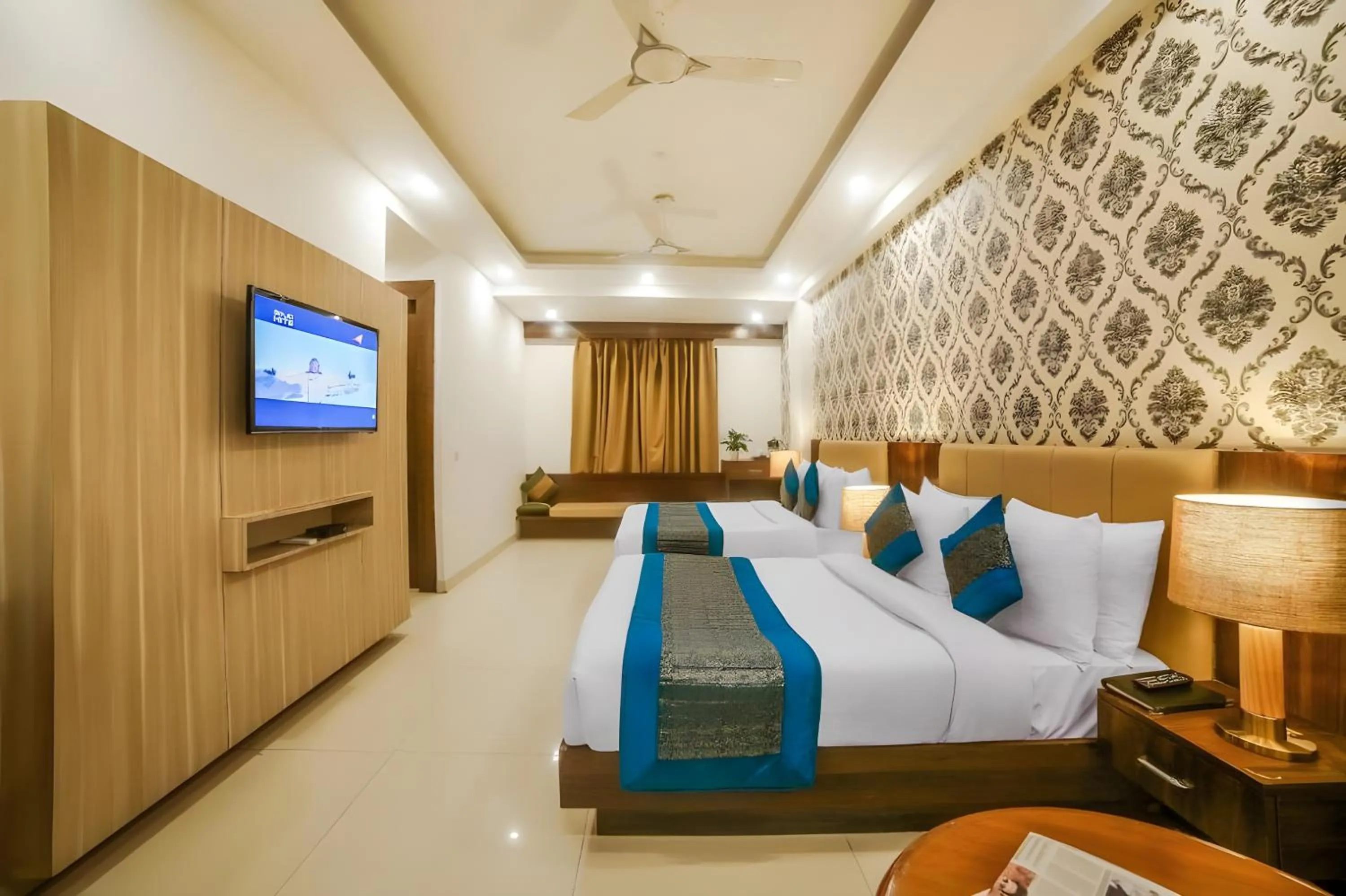 Hotel Almati Inn - Near Delhi Airport
