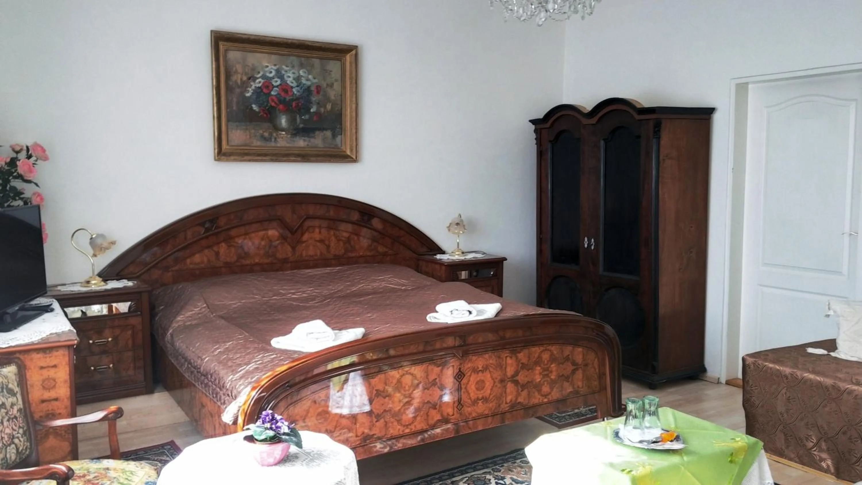 Bedroom, Bed in Hotel Garni