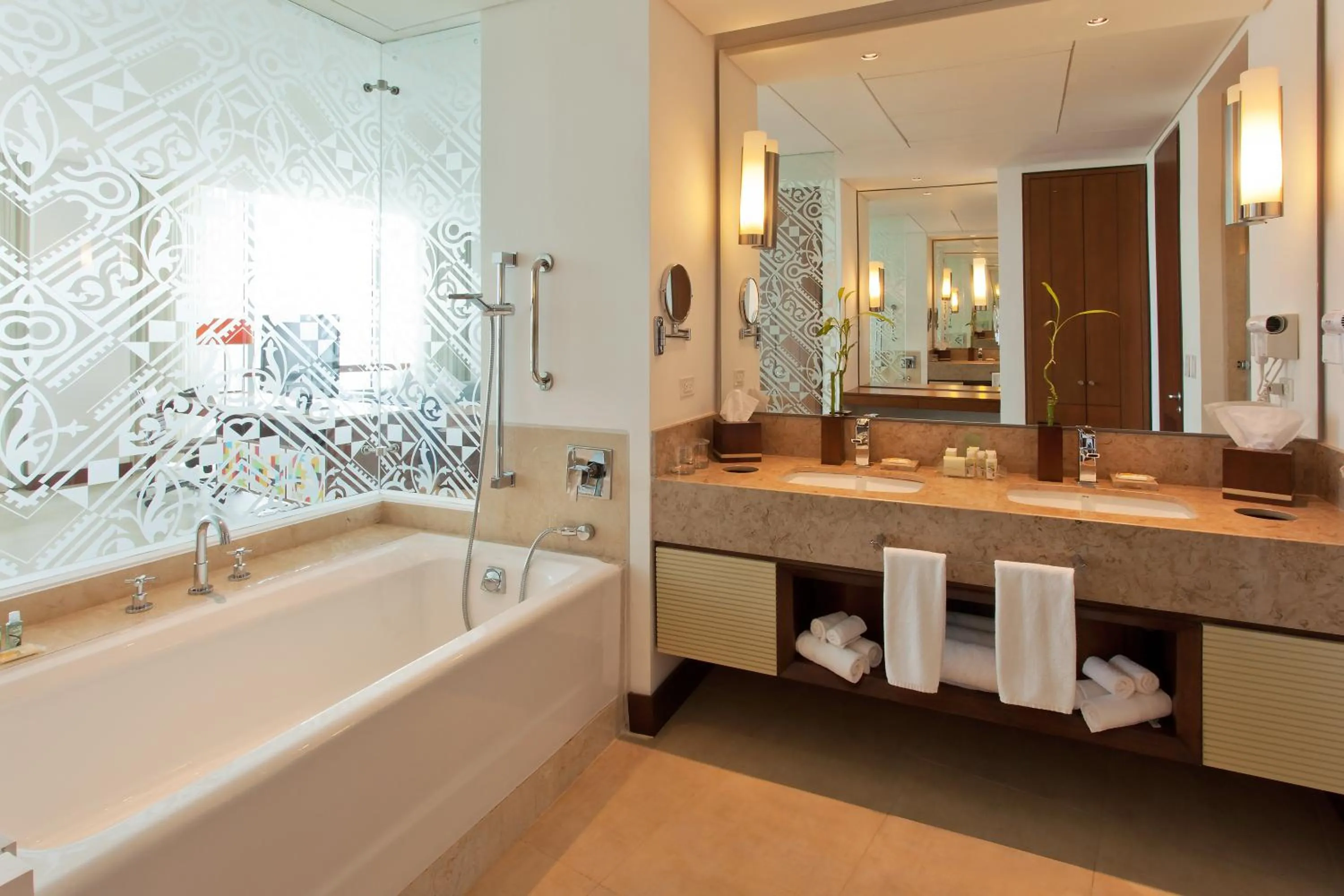 Photo of the whole room in Holiday Inn Cartagena Morros by IHG