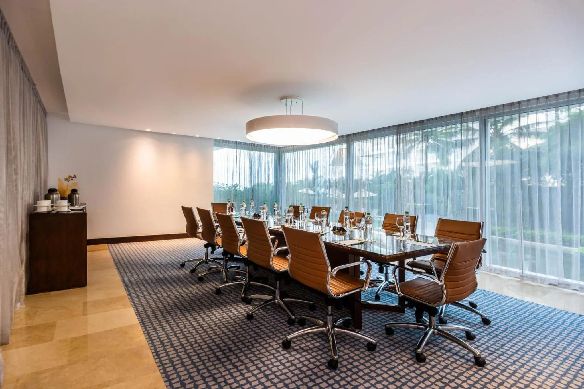 Meeting/conference room in Holiday Inn Cartagena Morros by IHG