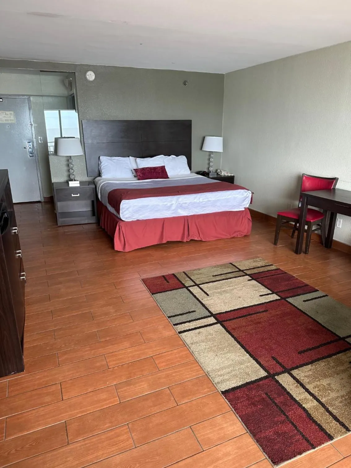 Bedroom, Bed in Sandcastle Resort