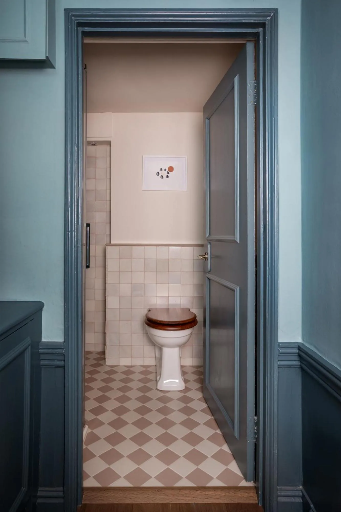 Toilet in Cavendish Hotel