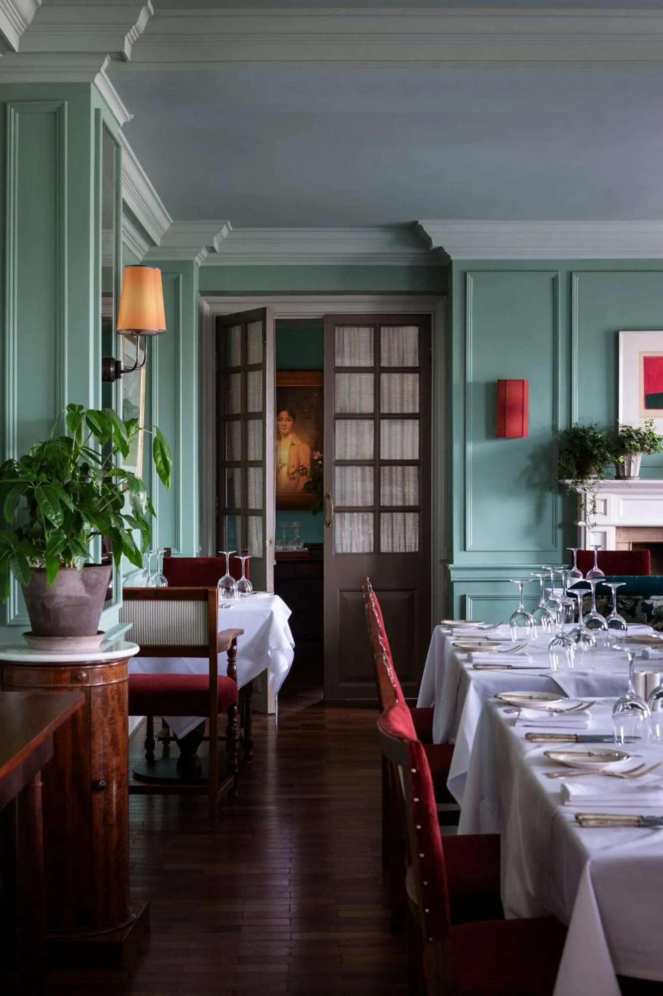 Restaurant/places to eat in Cavendish Hotel