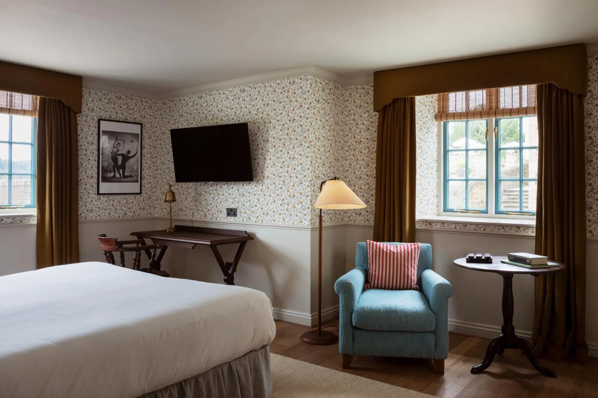 Bedroom, Bed in Cavendish Hotel