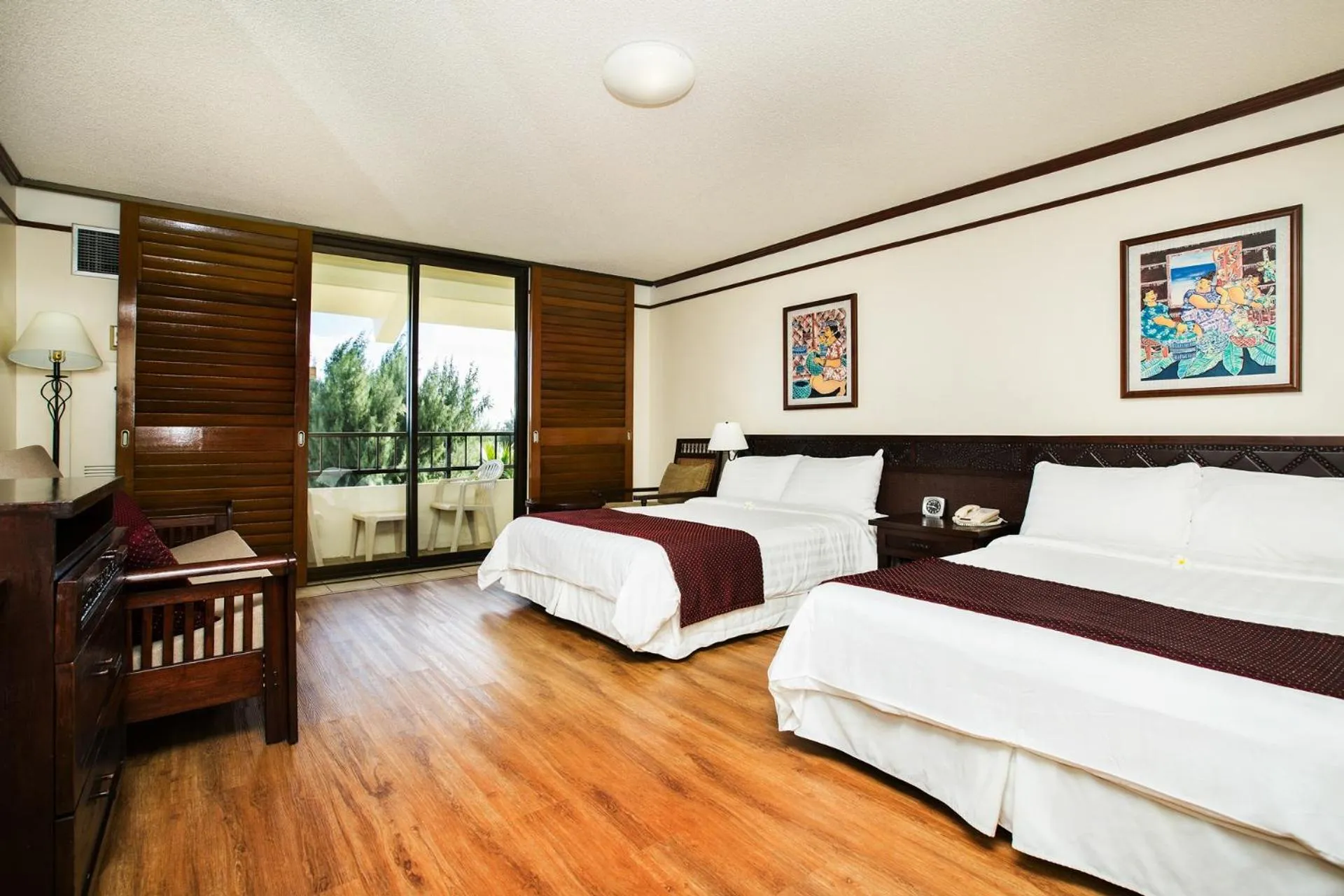 Bed in Pacific Islands Club Saipan