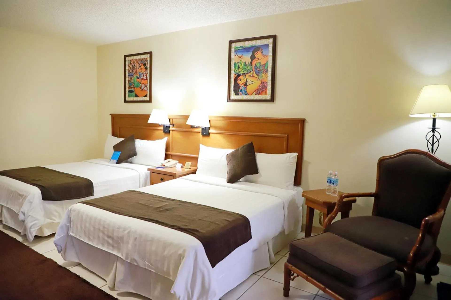 Bed in Pacific Islands Club Saipan