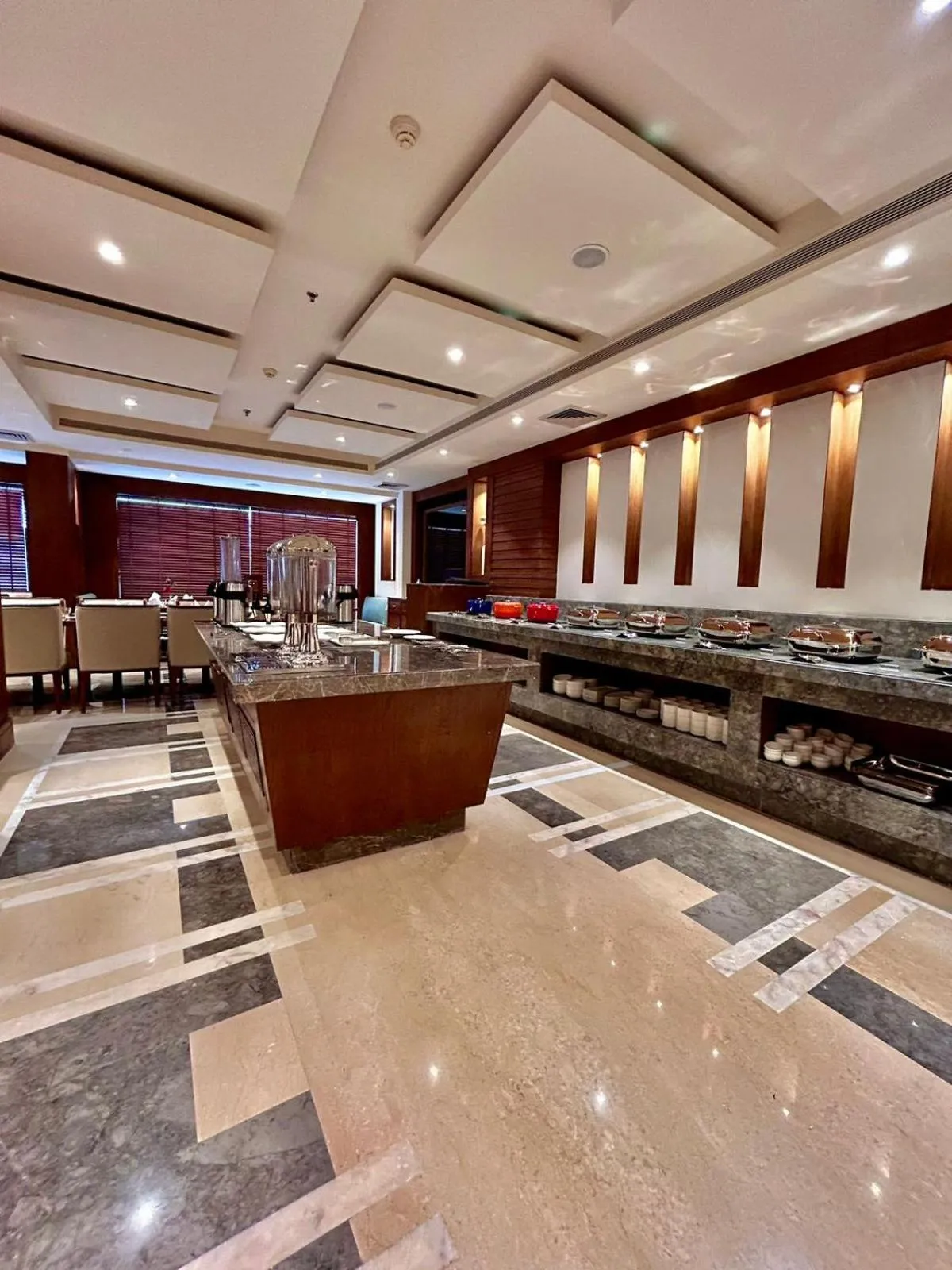 Restaurant/places to eat in Best Western Plus Amritsar