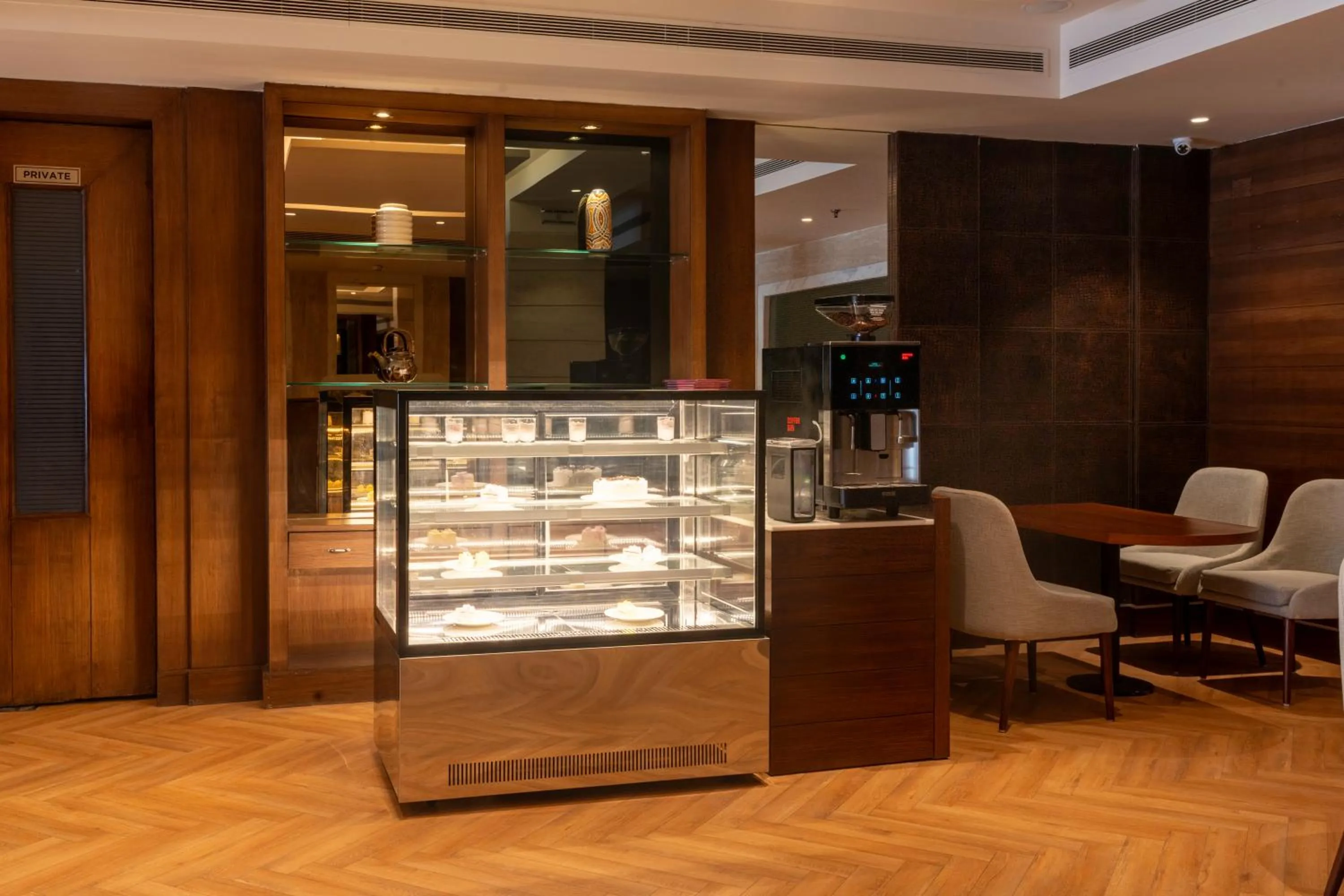 Coffee/tea facilities in Best Western Plus Amritsar