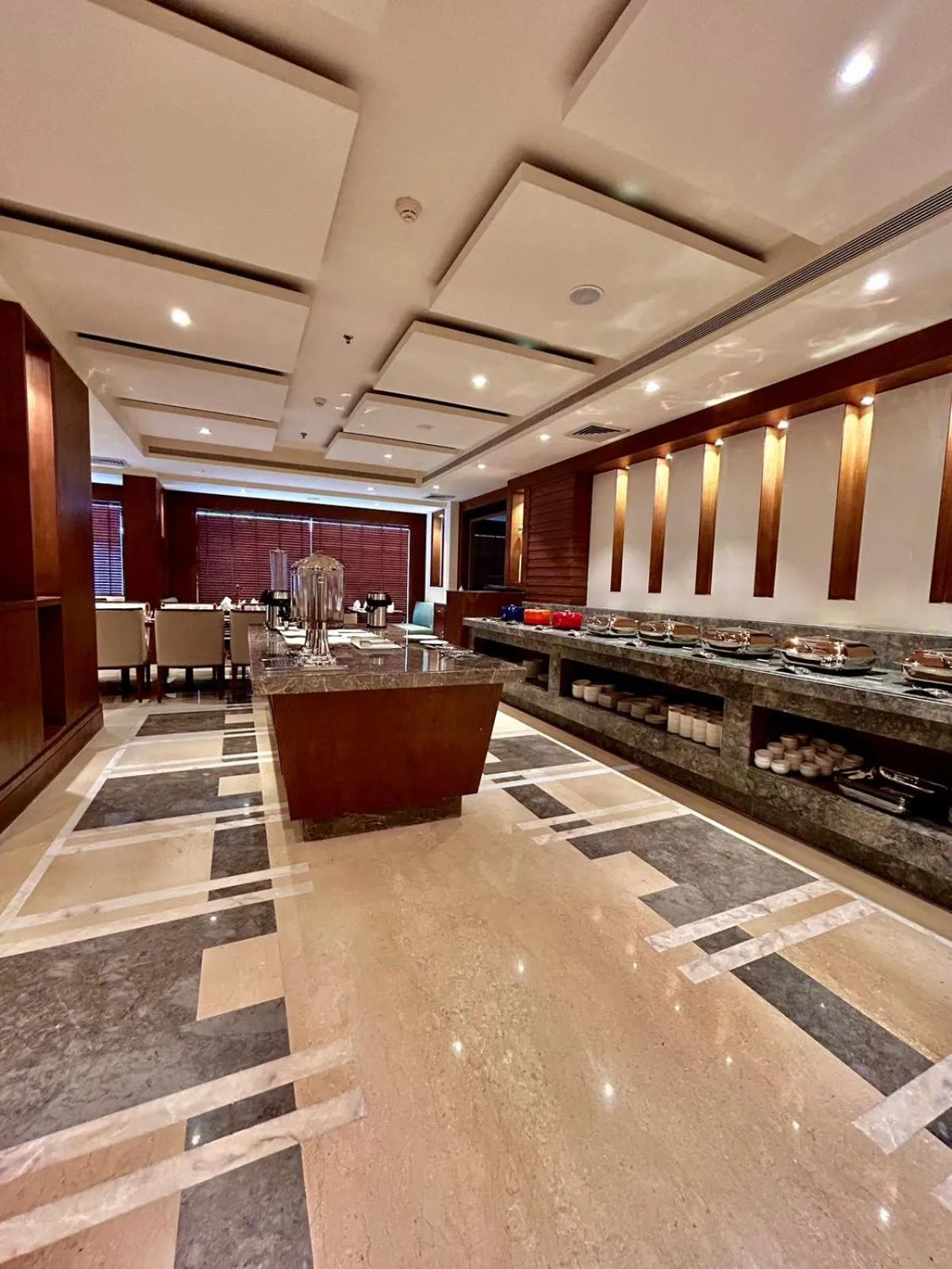 Restaurant/places to eat in Best Western Plus Amritsar