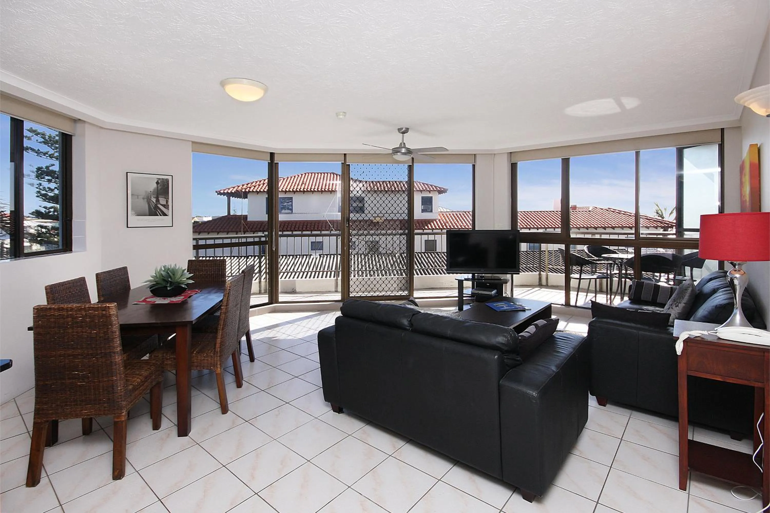 Living room in Spindrift on the Beach - Absolute Beachfront