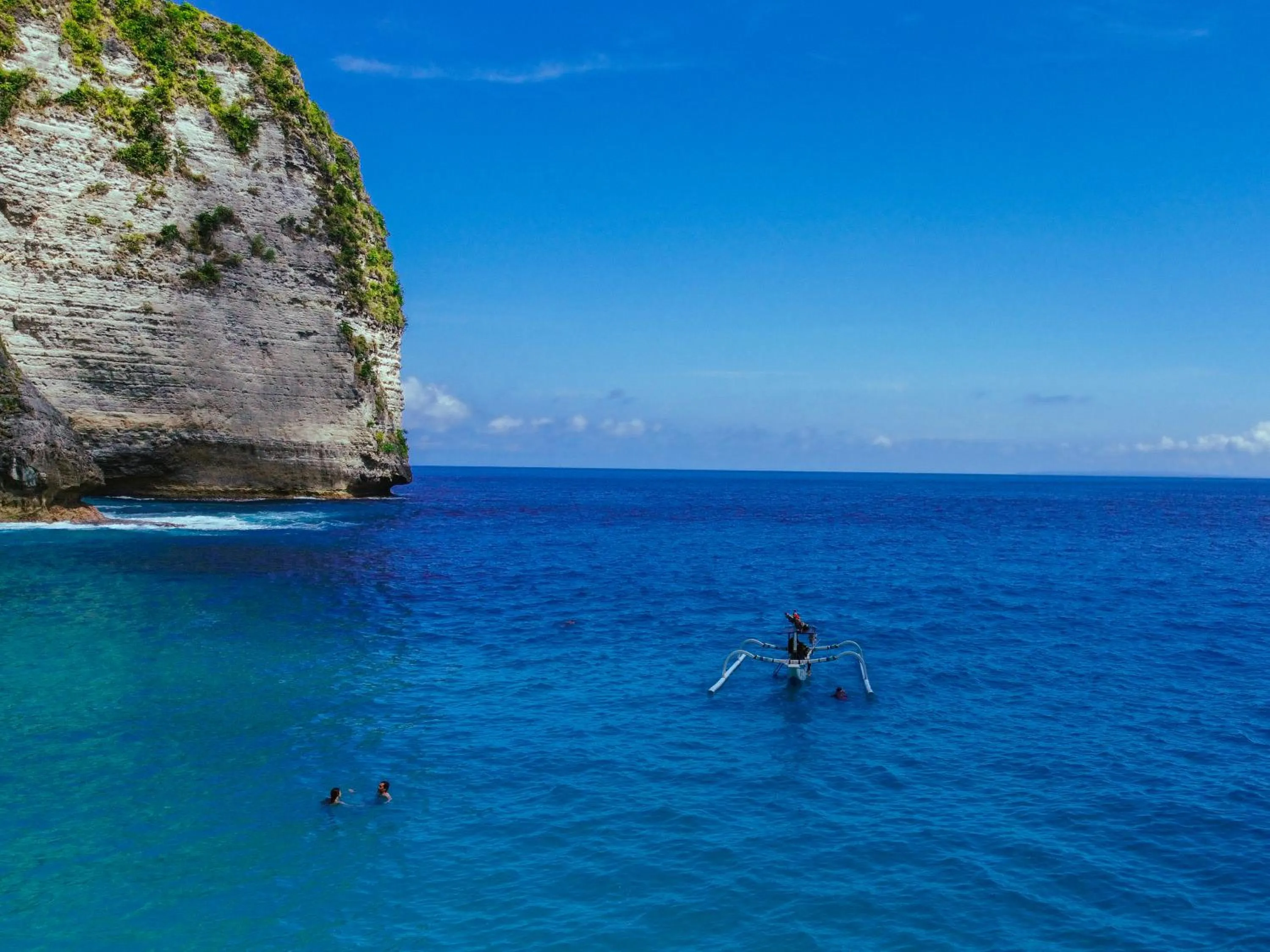 Natural landscape in Malibu Huts
