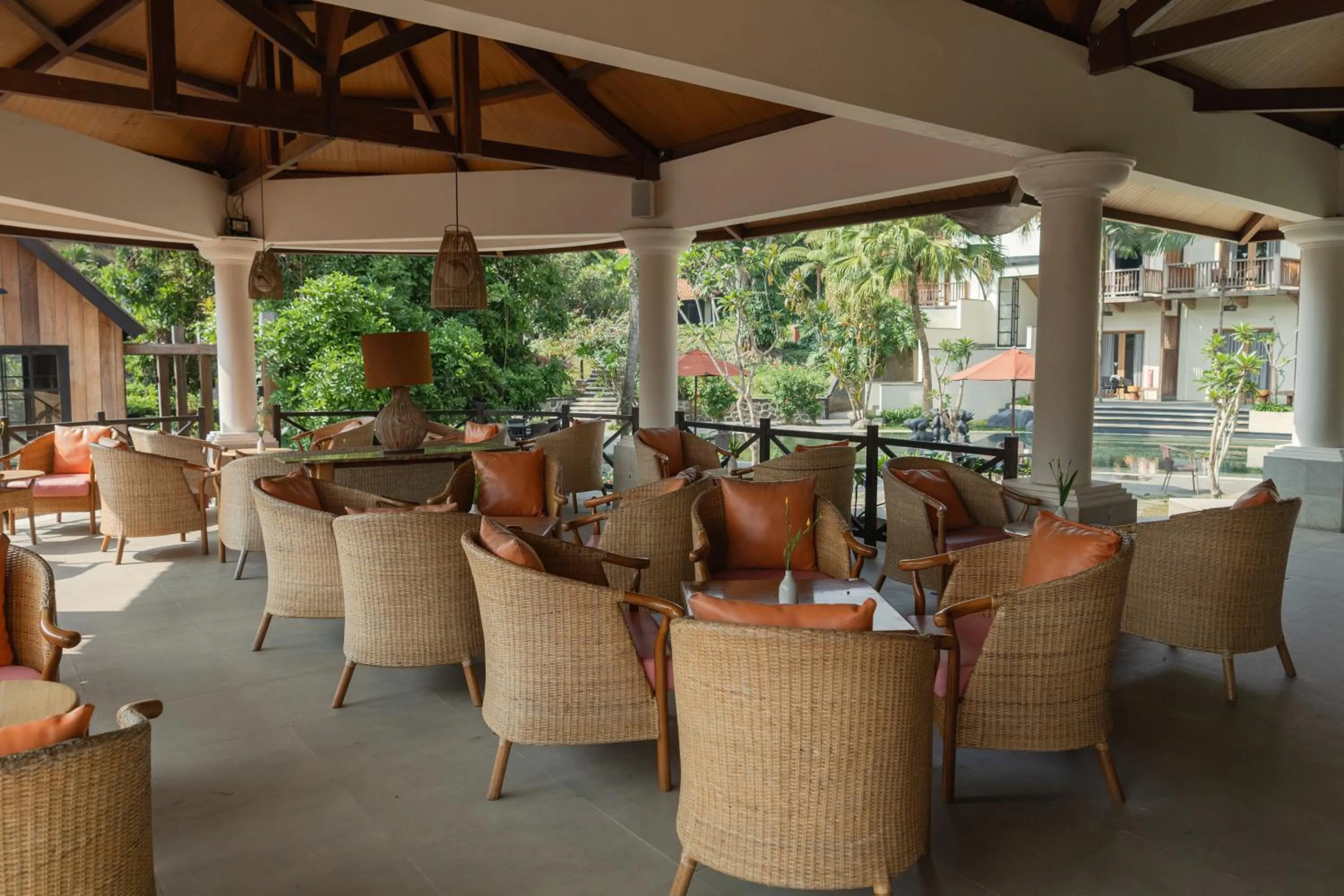 Lounge or bar in Novus Giri Resort & Spa