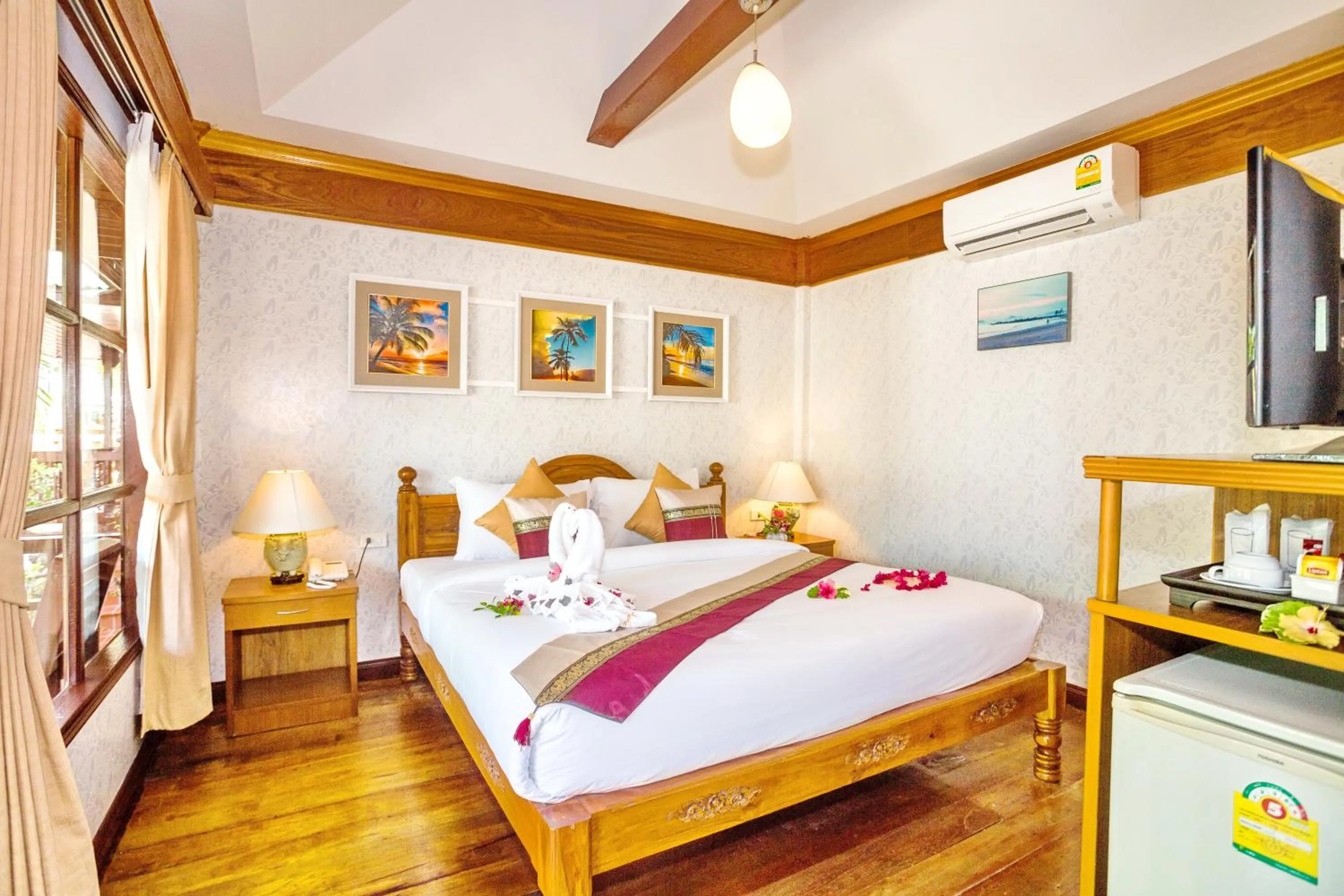 Bedroom, Bed in Lamai Coconut Beach Resort