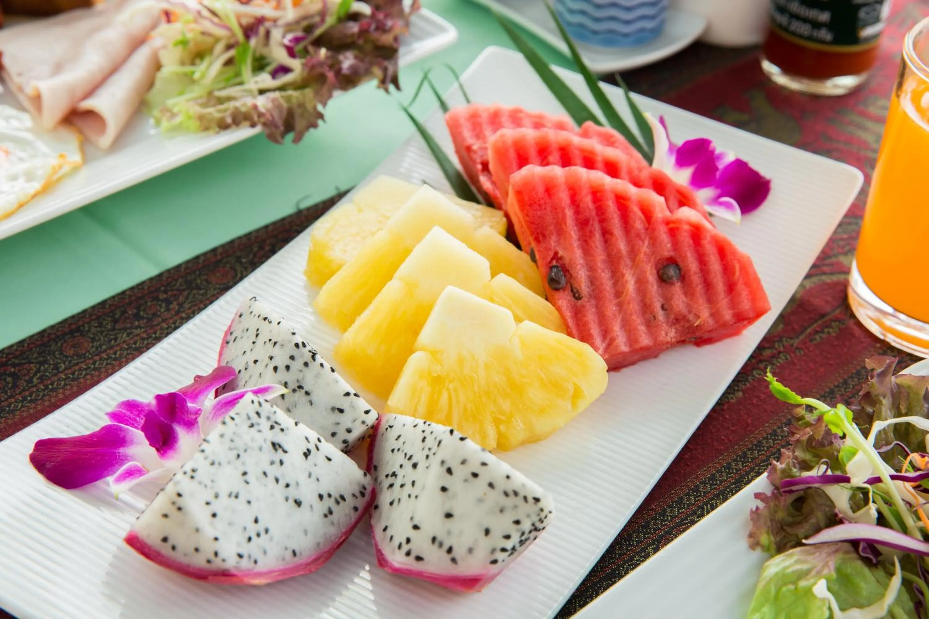 American breakfast in Lamai Coconut Beach Resort