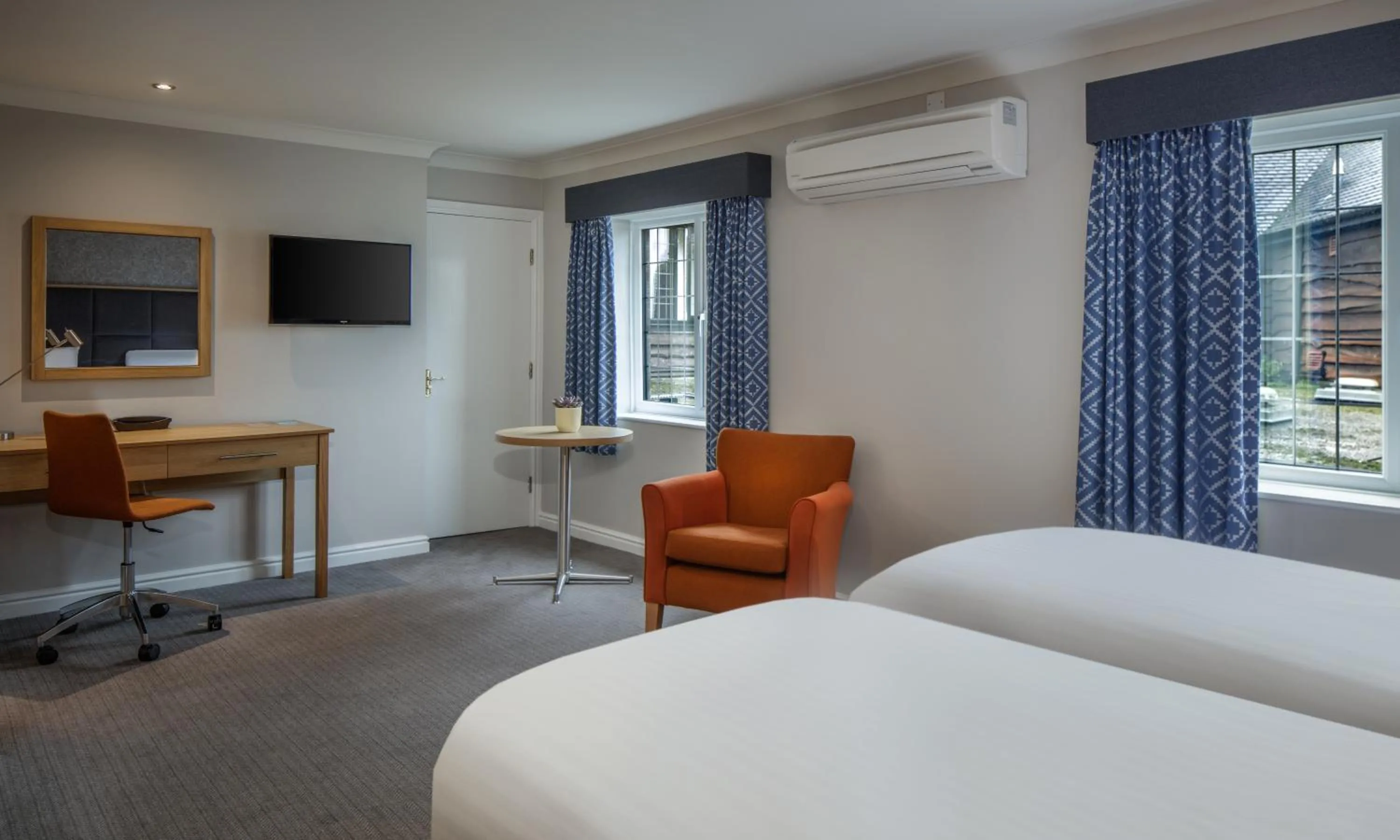 Bedroom, Bed in Sketchley Grange Hotel & Spa