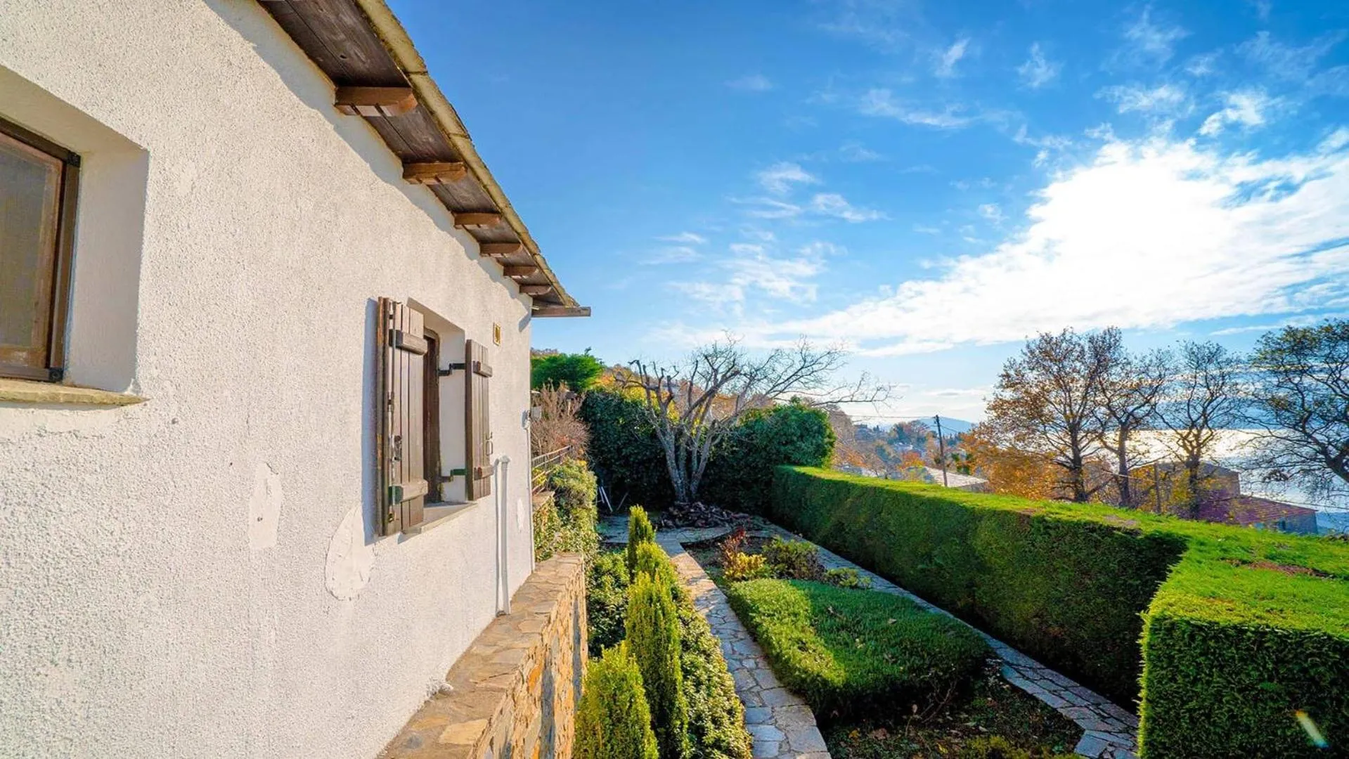 Garden in Chrissi Nefeli