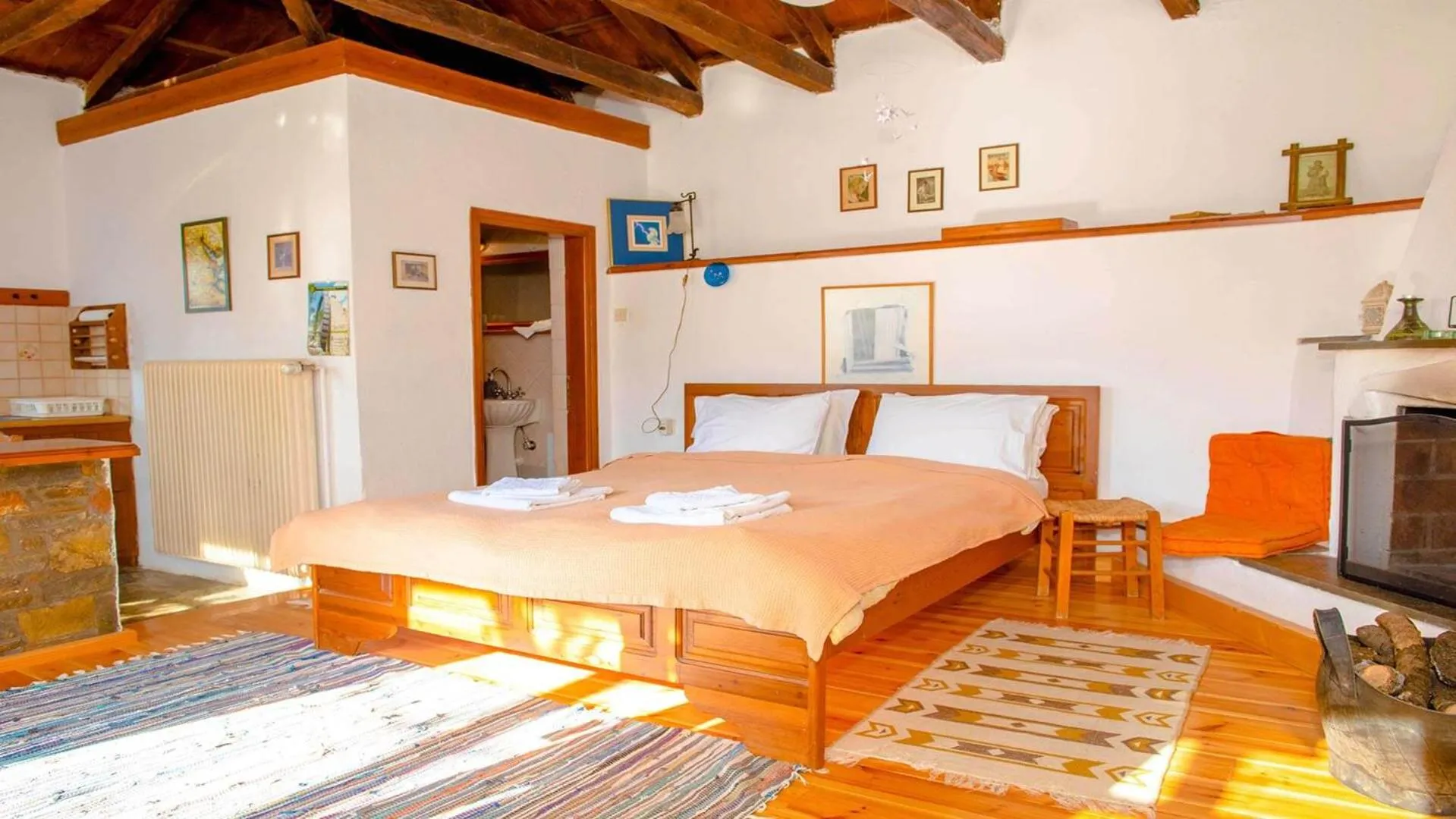 Bed in Chrissi Nefeli