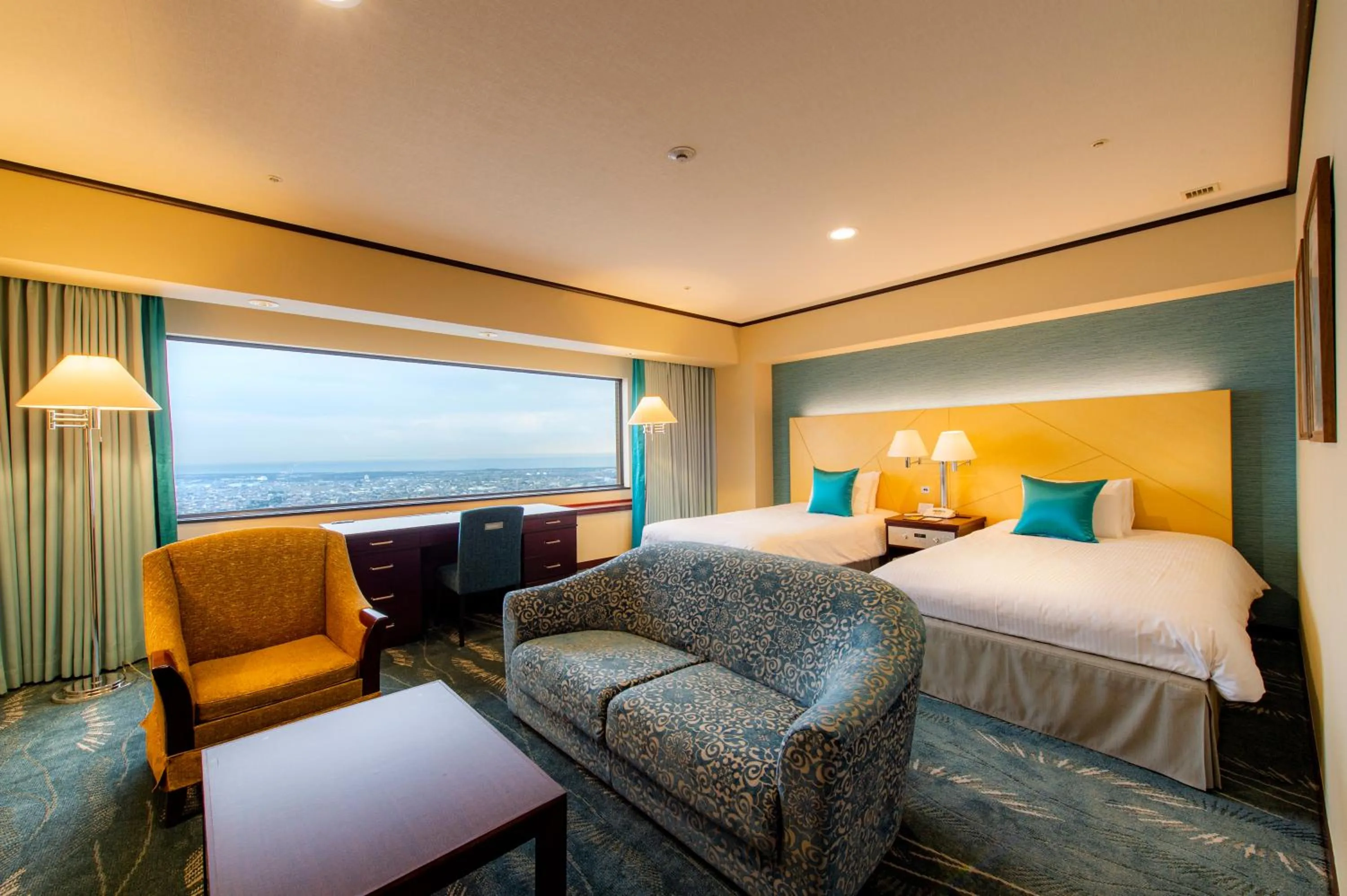 Photo of the whole room, Bed in Okura Act City Hotel Hamamatsu