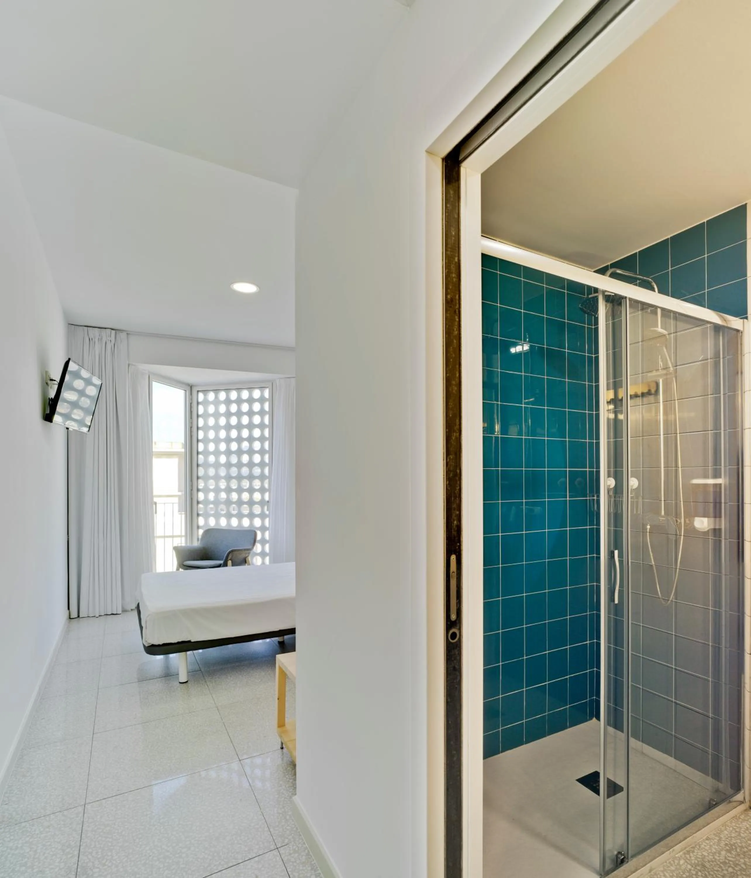 Shower in Loop INN Hostel Cartagena