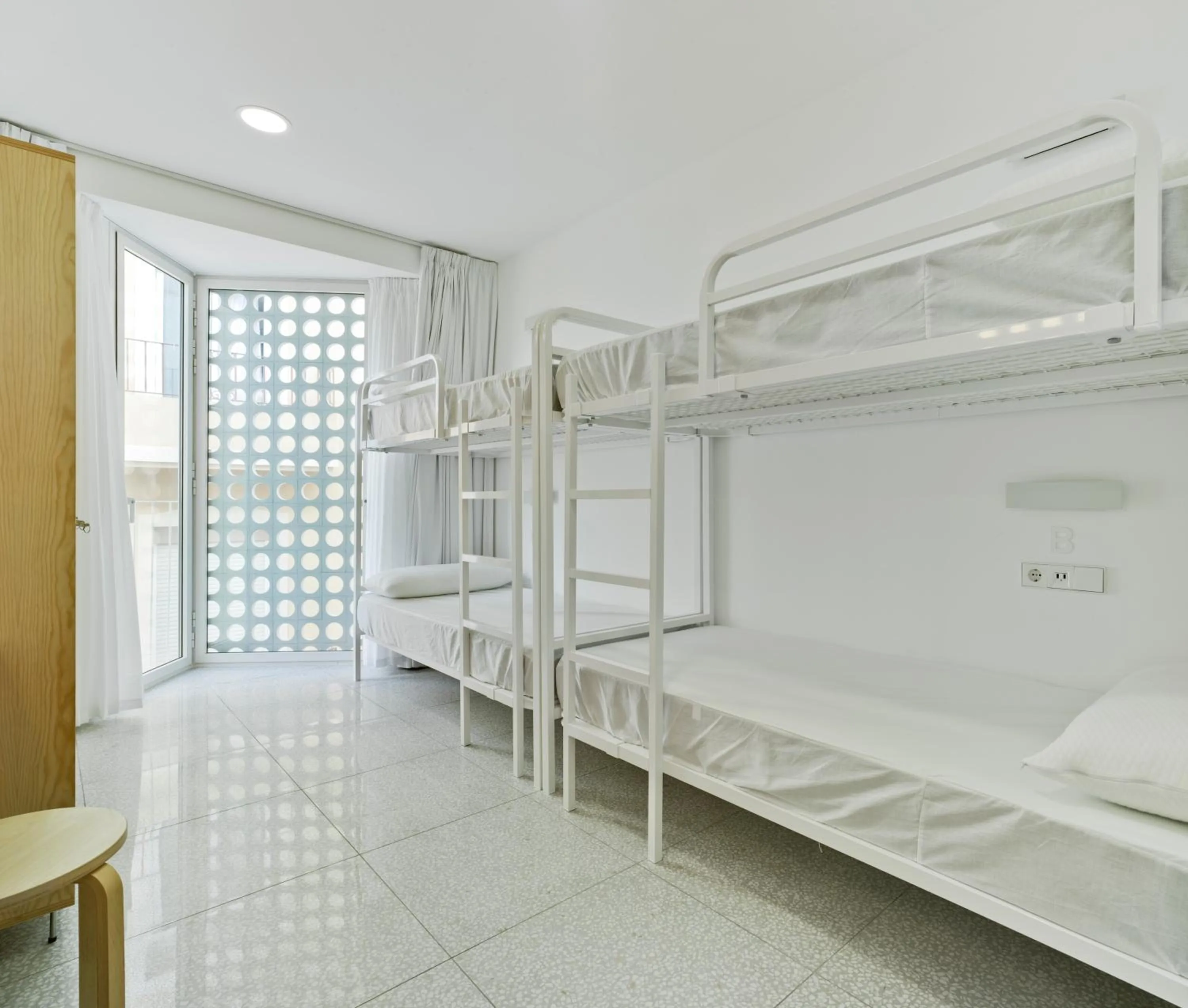 Photo of the whole room, Bed in Loop INN Hostel Cartagena