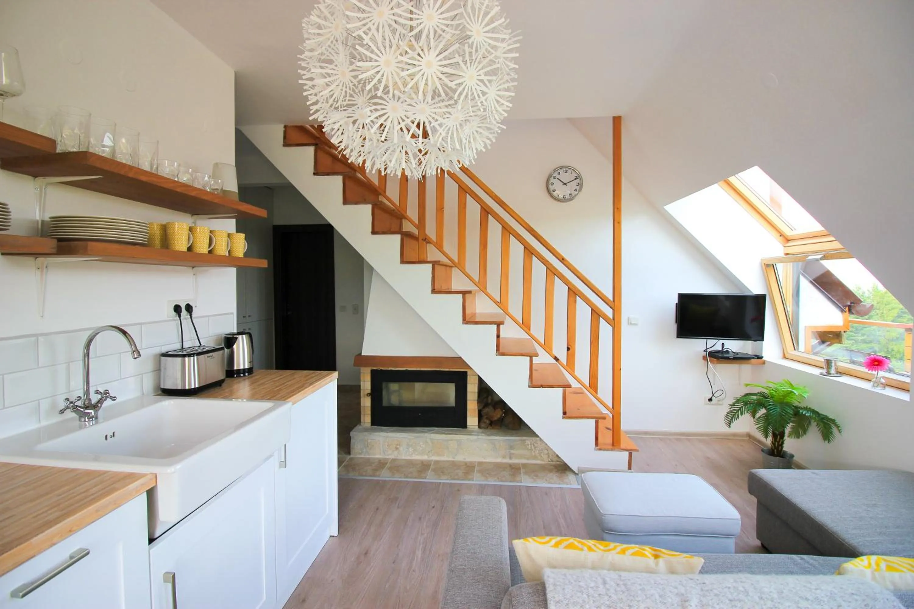 TV and multimedia in Chamkoria Chalets