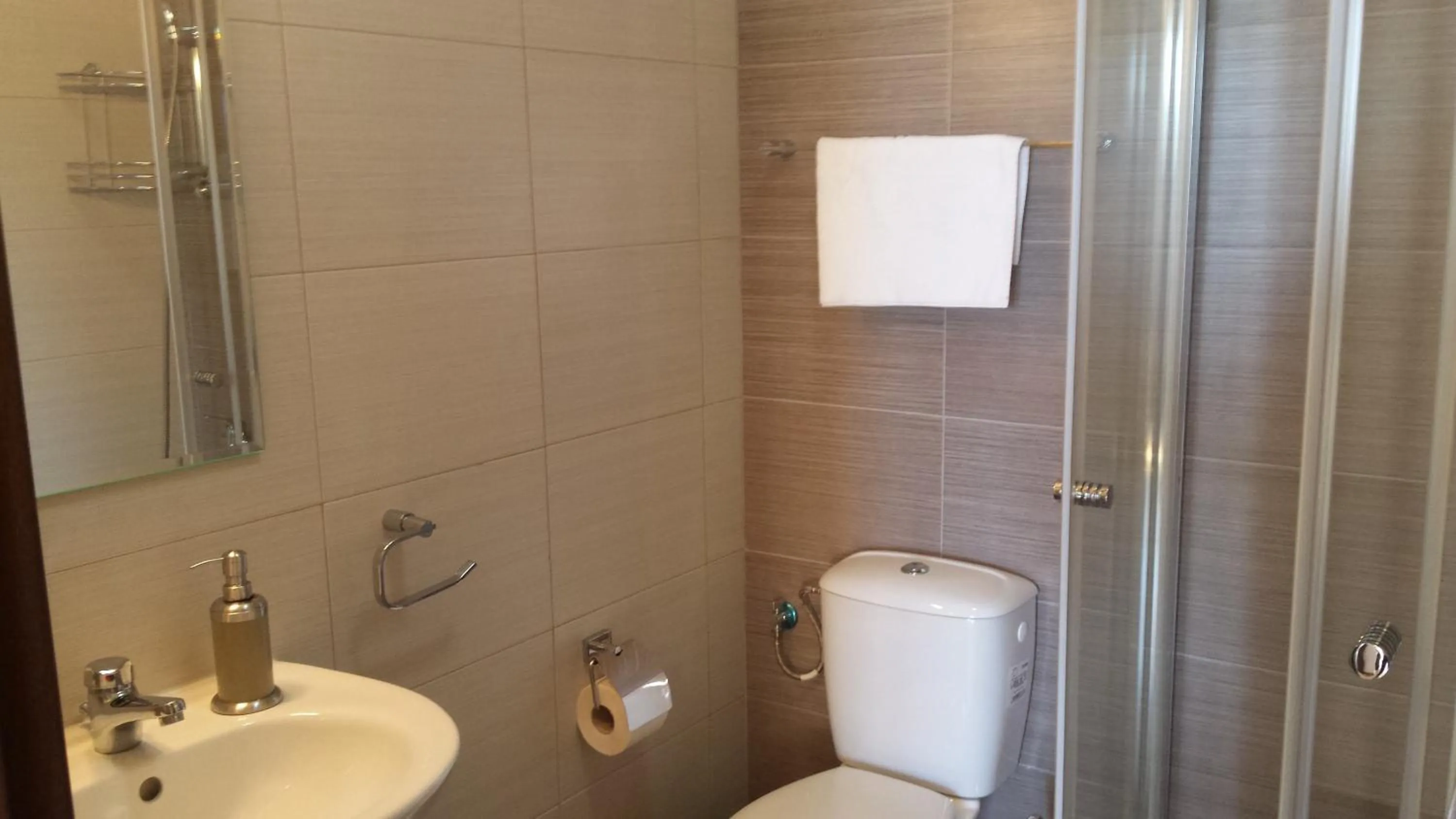 Bathroom in Chamkoria Chalets