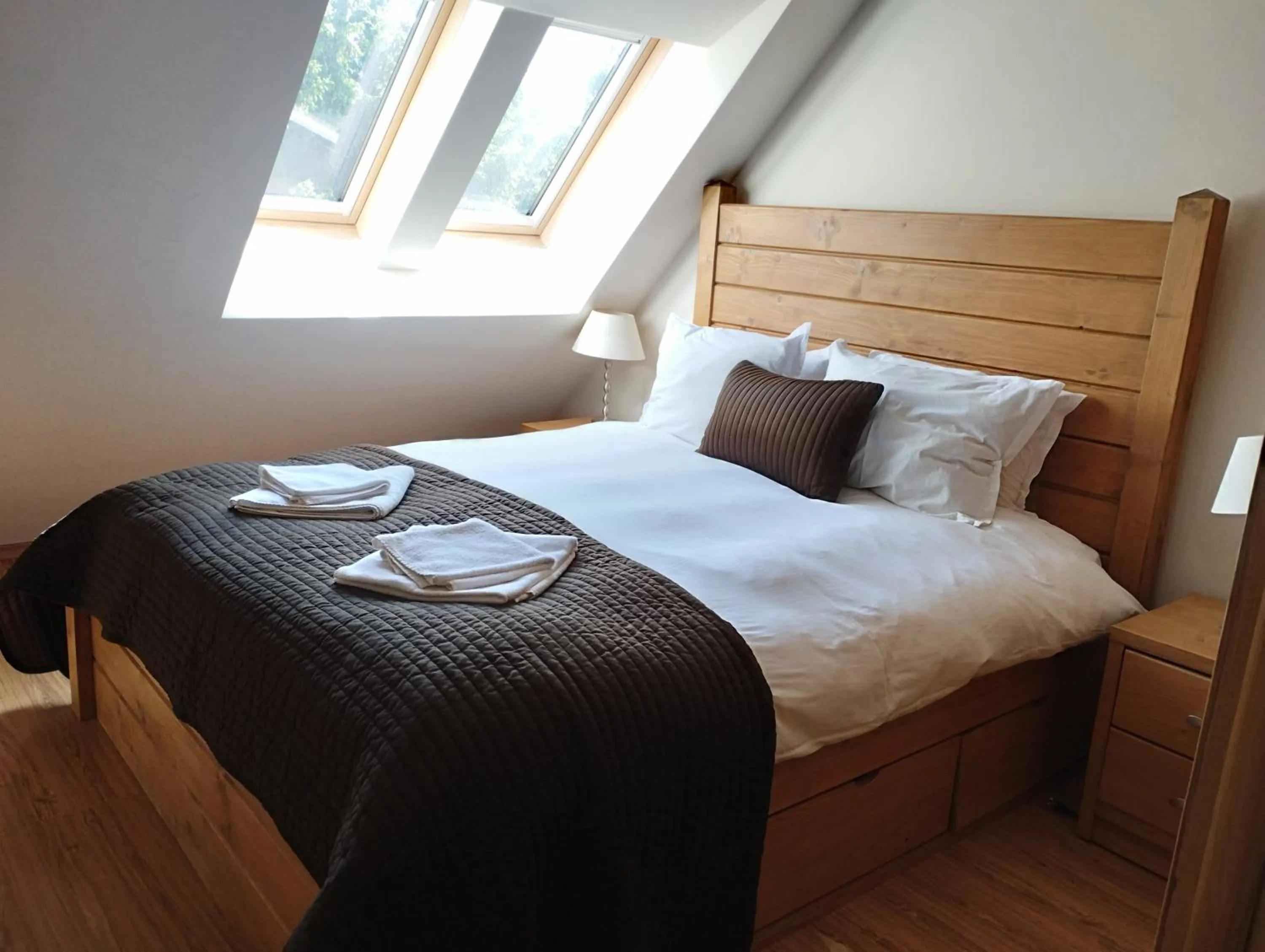 Bed in Chamkoria Chalets