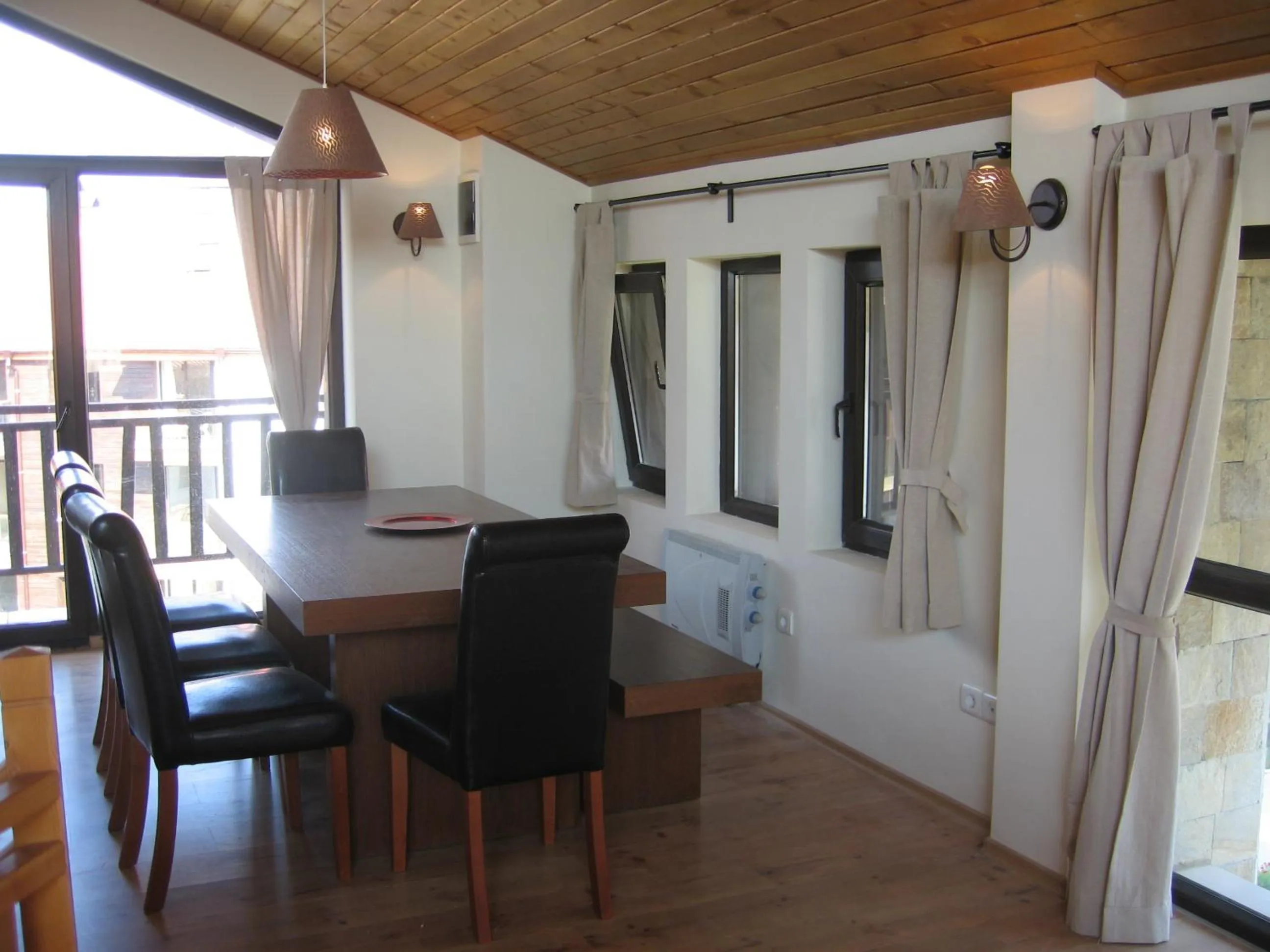 Dining area in Chamkoria Chalets