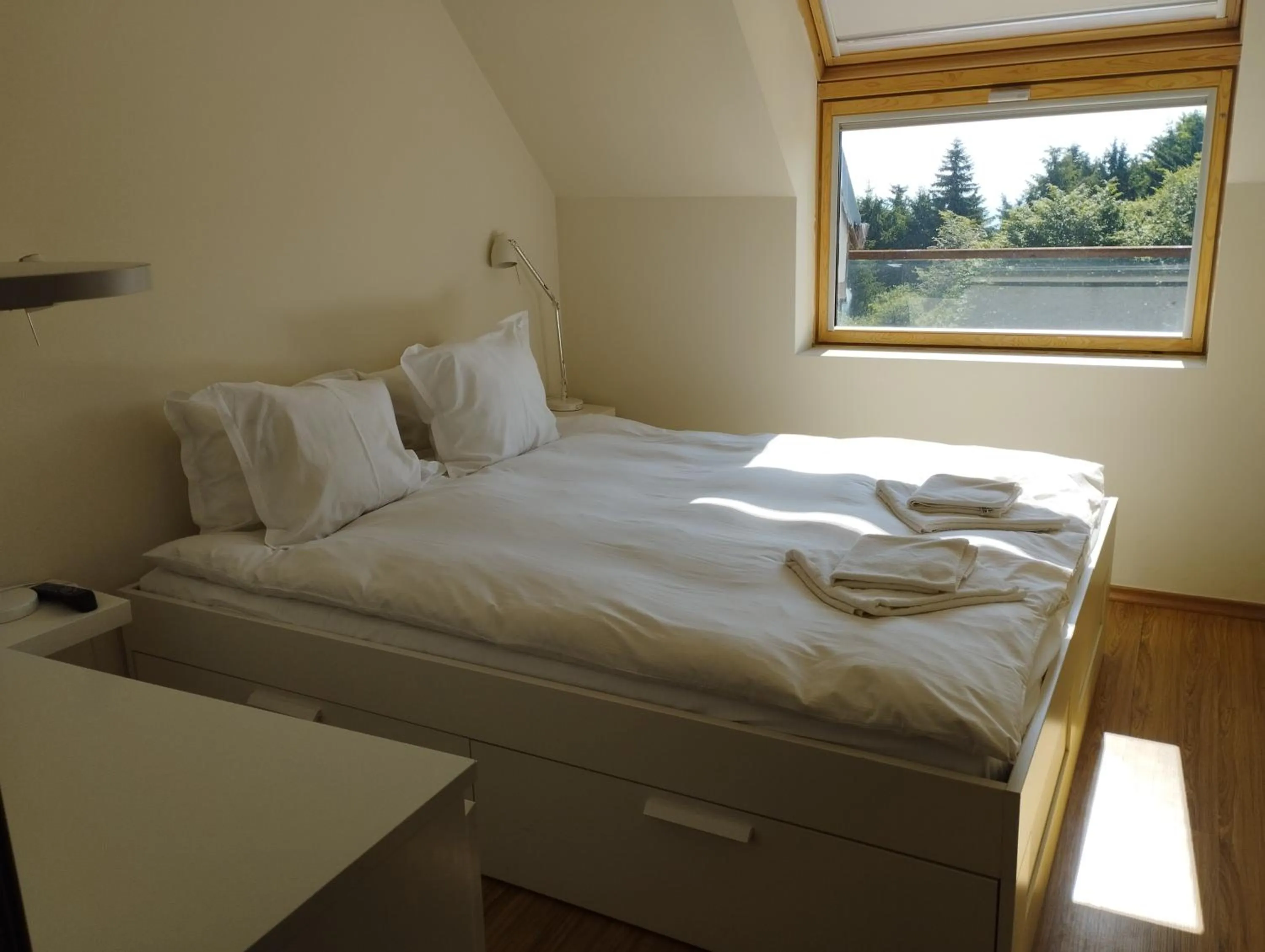 Bed in Chamkoria Chalets