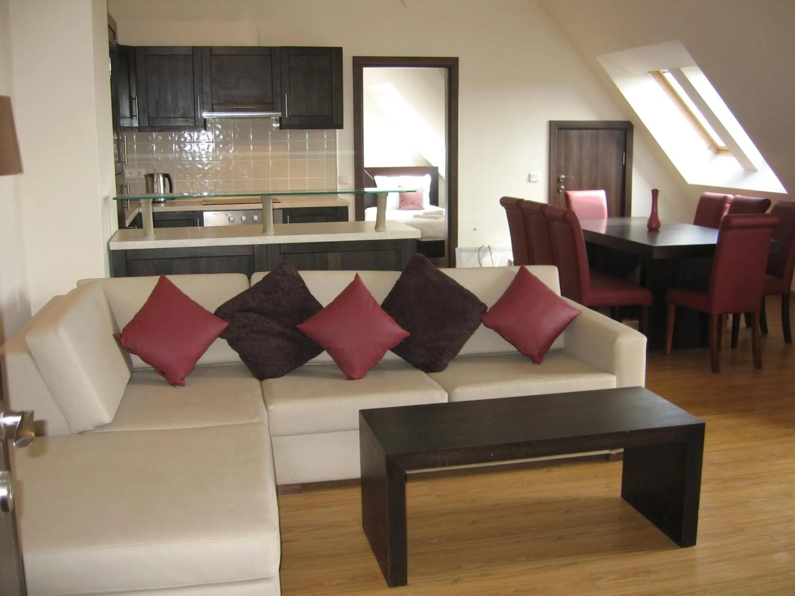 Kitchen or kitchenette in Chamkoria Chalets