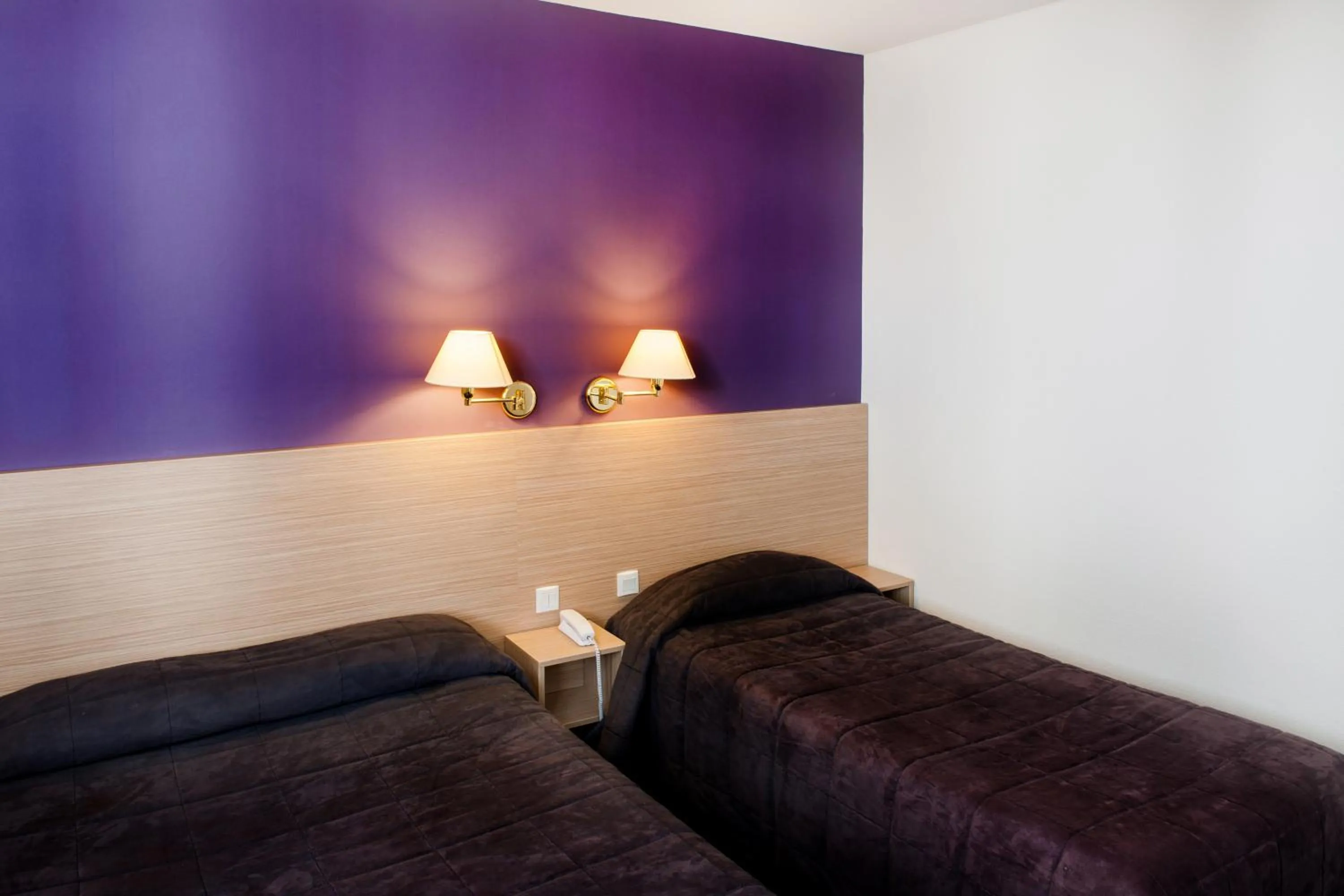 Bed in Hôtel Continental