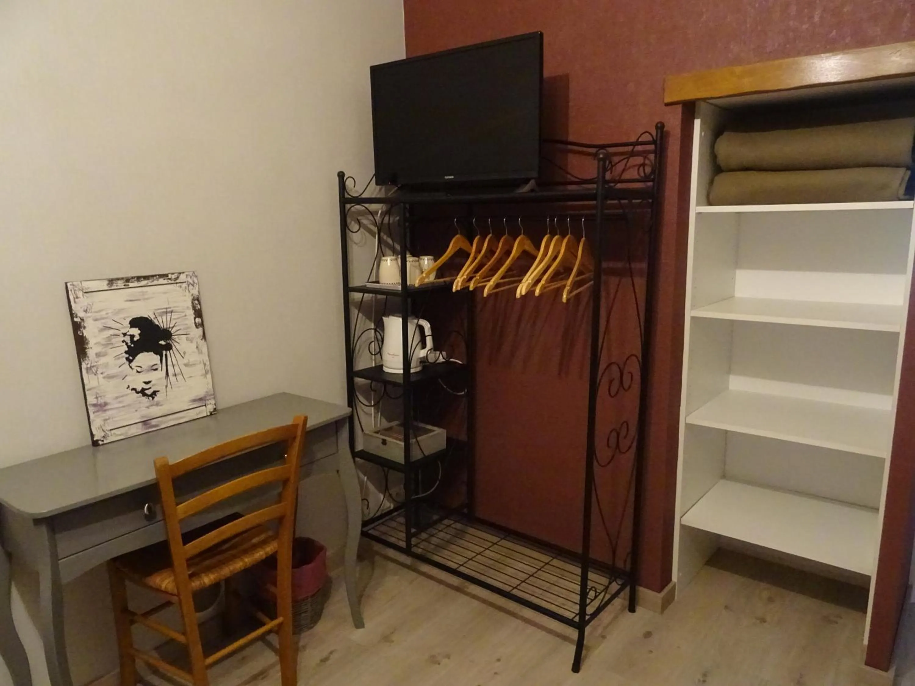 Bedroom in La Lauriére