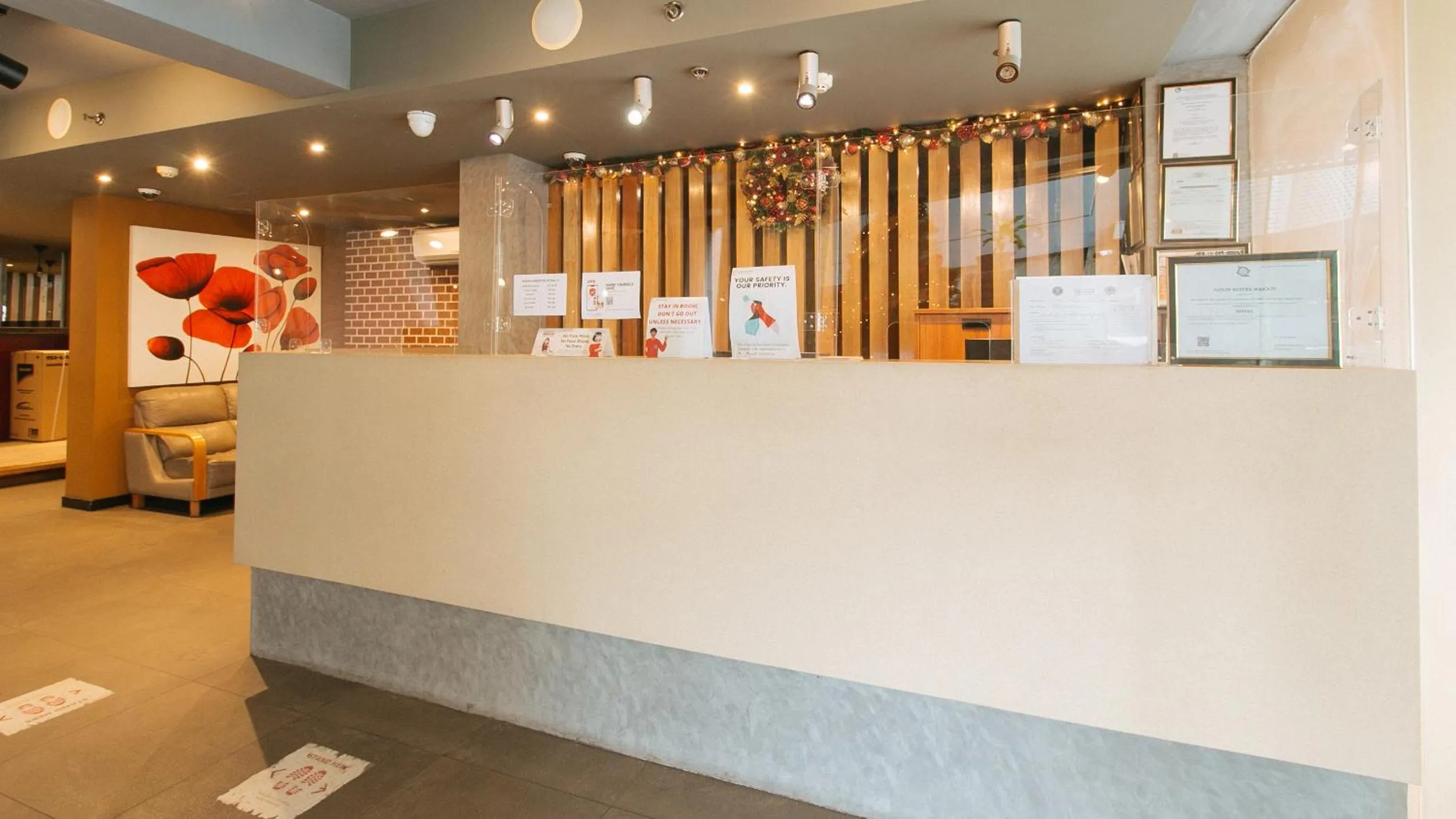 Lobby or reception in Guijo Suites Makati