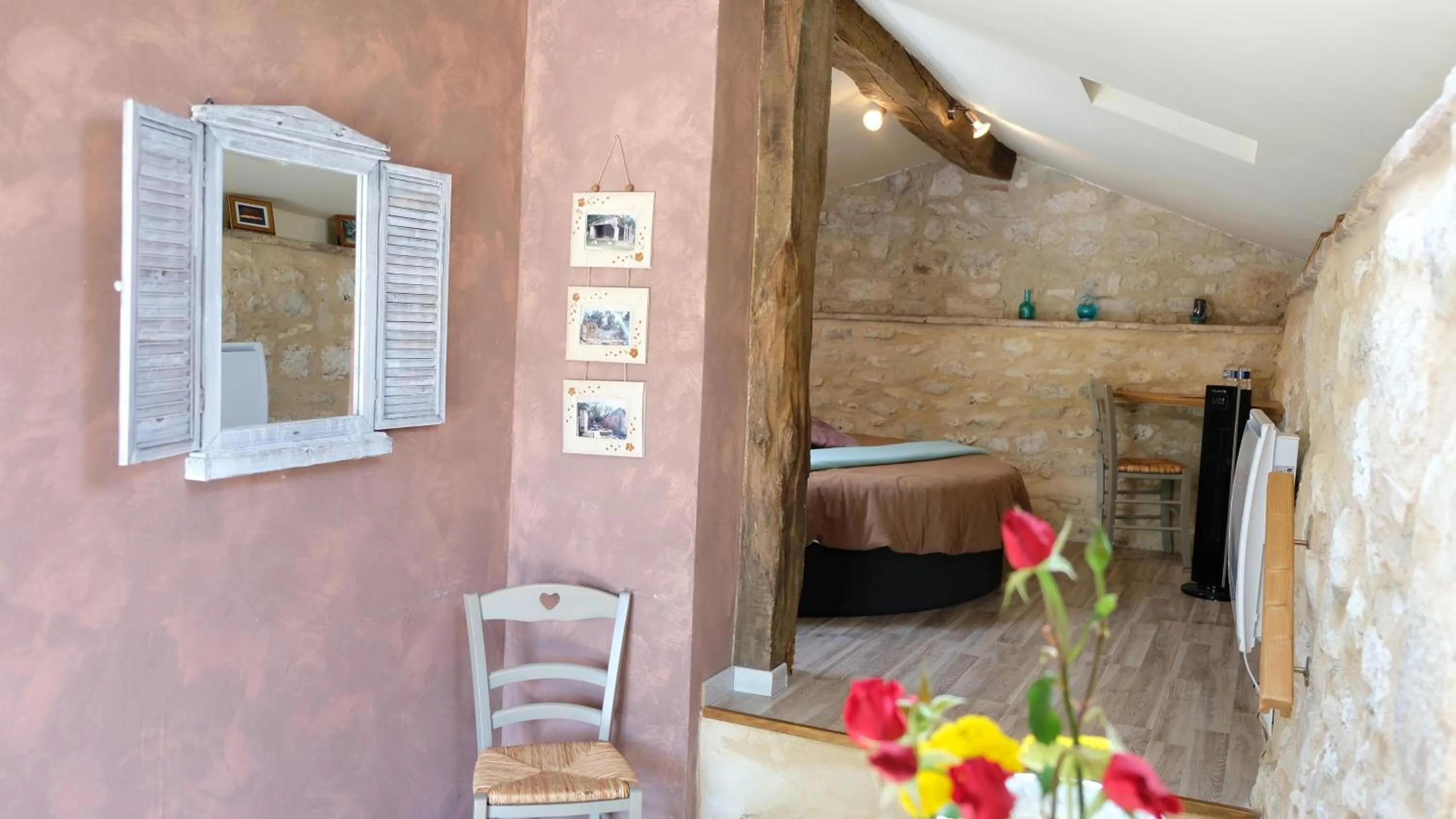 Bedroom, Bed in Domaine Les Miquels