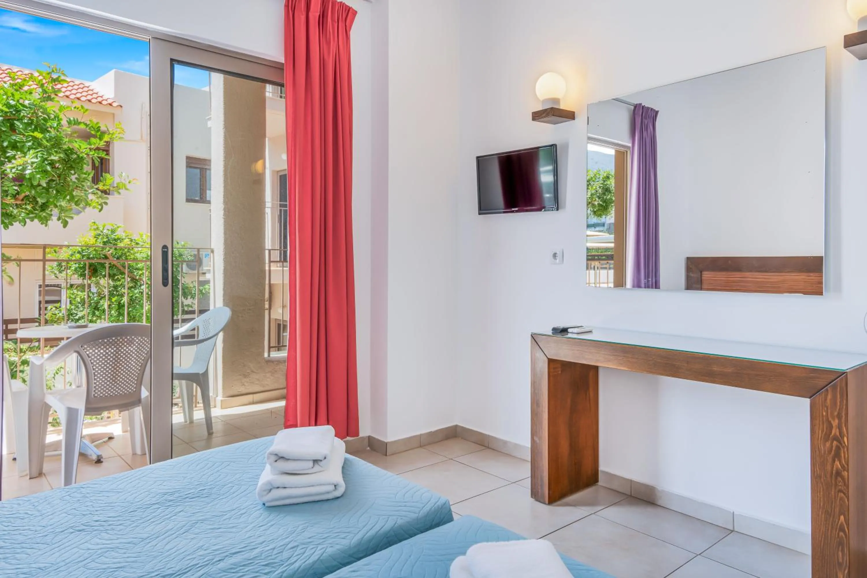 Bed in Creta Verano Hotel