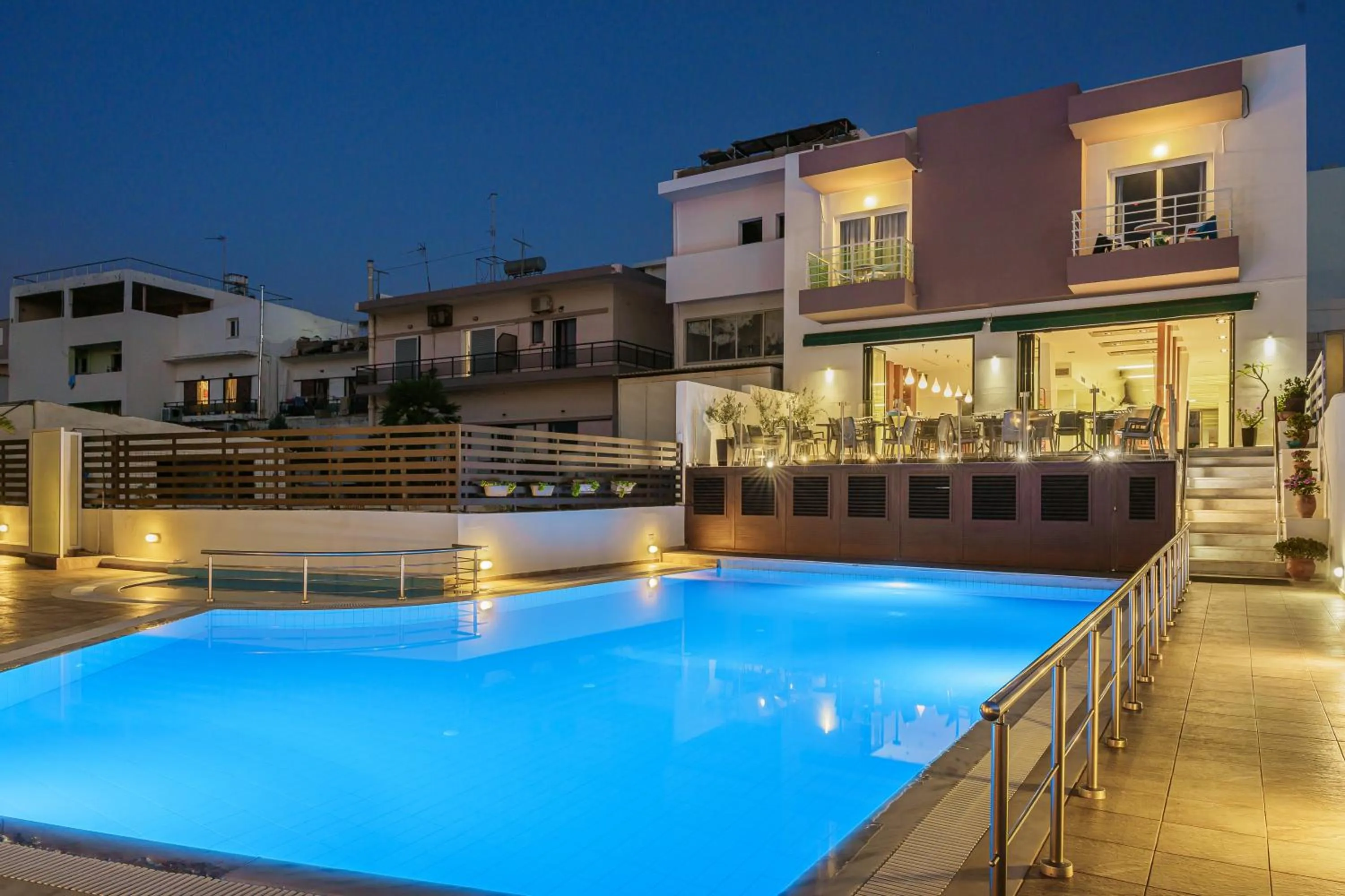 Night in Creta Verano Hotel