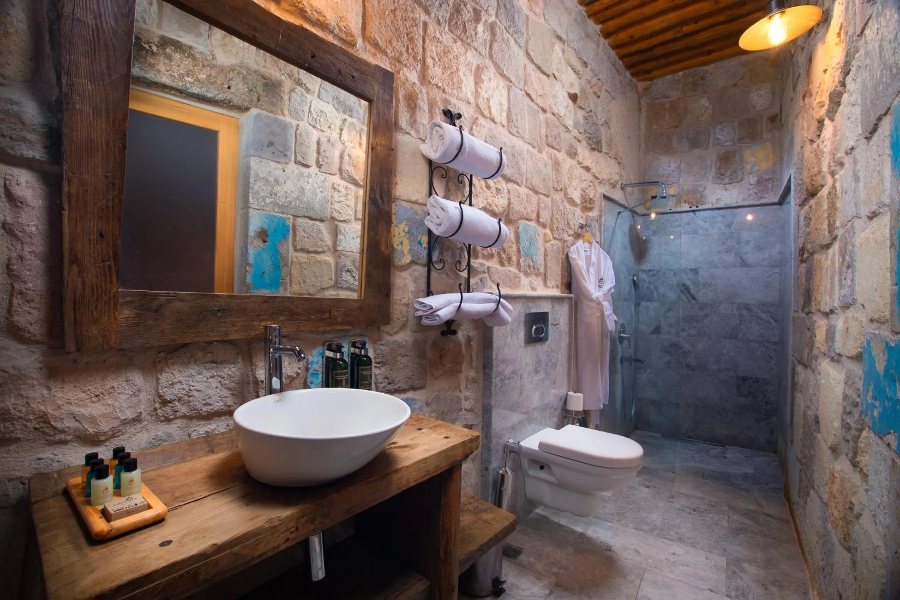 Shower in Dream of Cappadocia