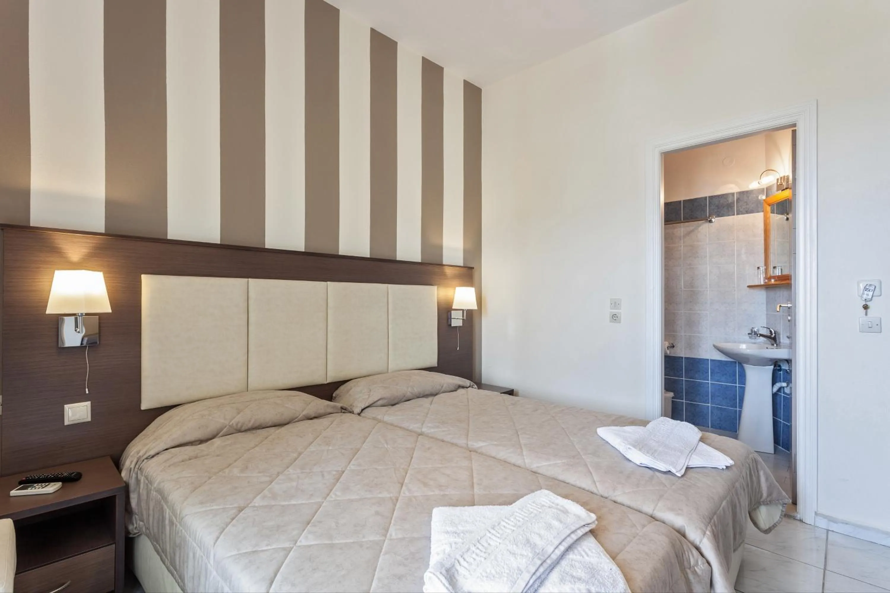 Bathroom, Bed in Akti Fine Rooms