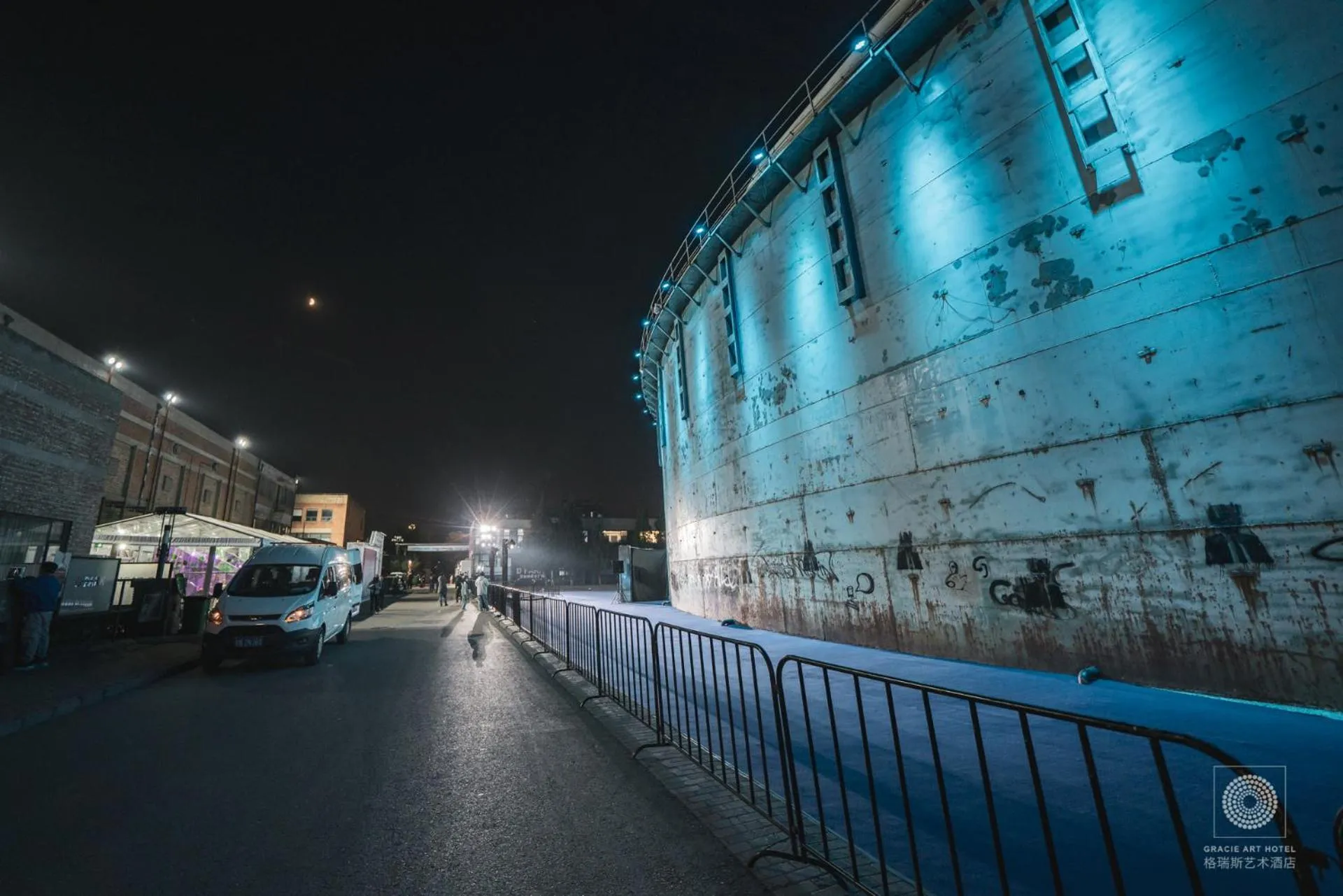 Nearby landmark in Gracie Art Hotel