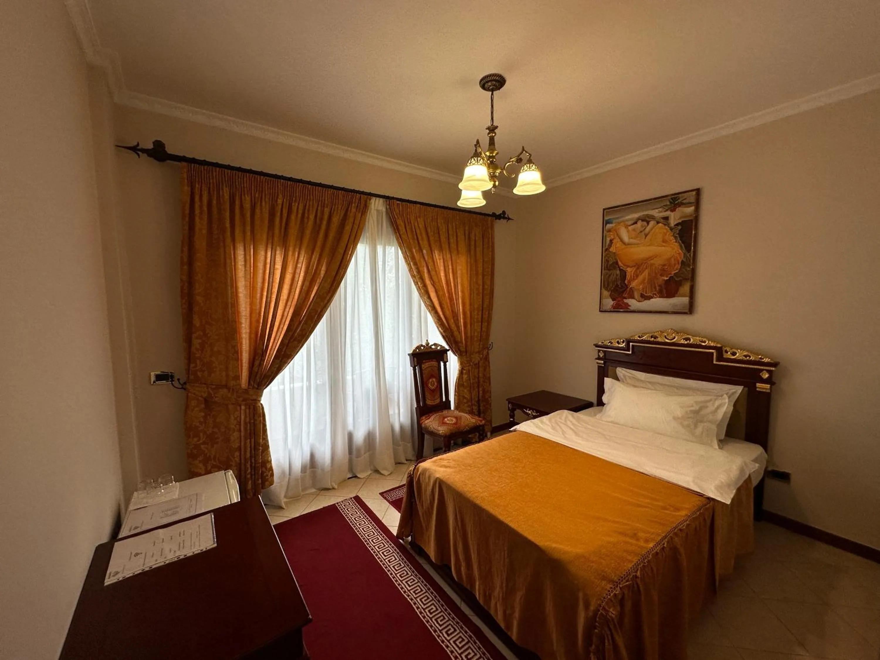 Bed in Dinasty Hotel